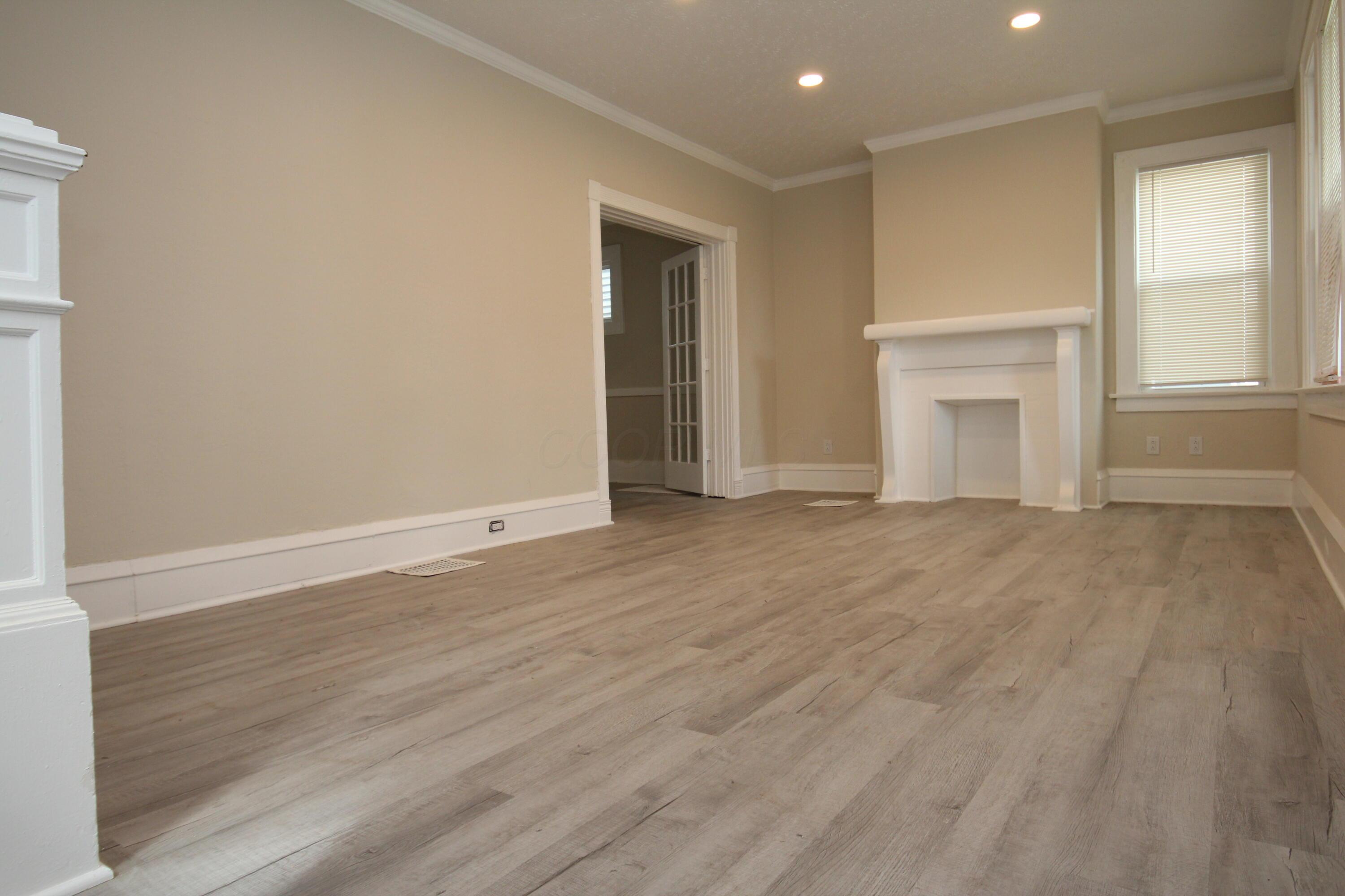 711 Berkeley Road Property Photo 2