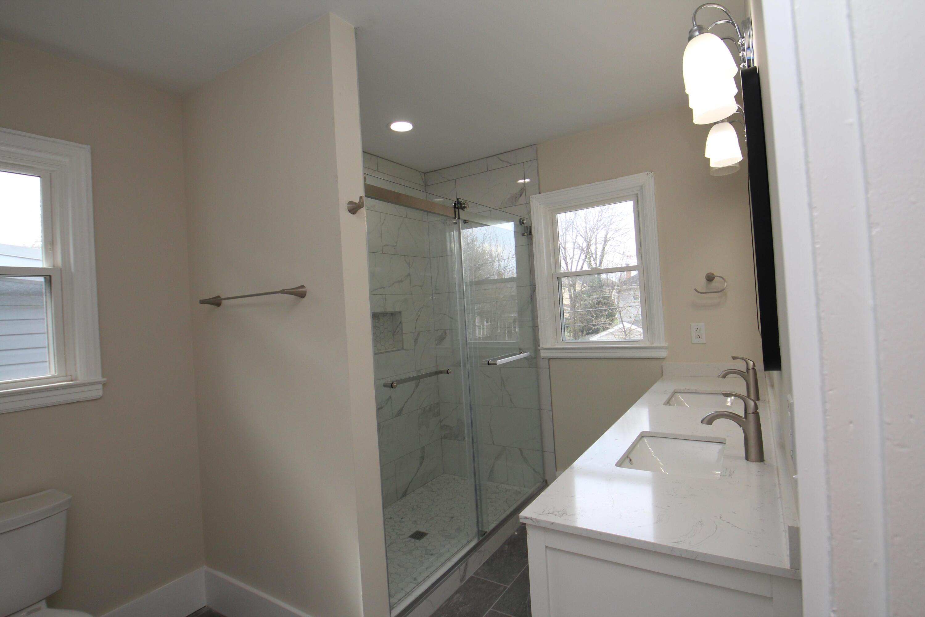 711 Berkeley Road Property Photo 16
