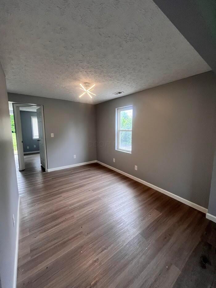 2880 Bulen Avenue Property Photo 6