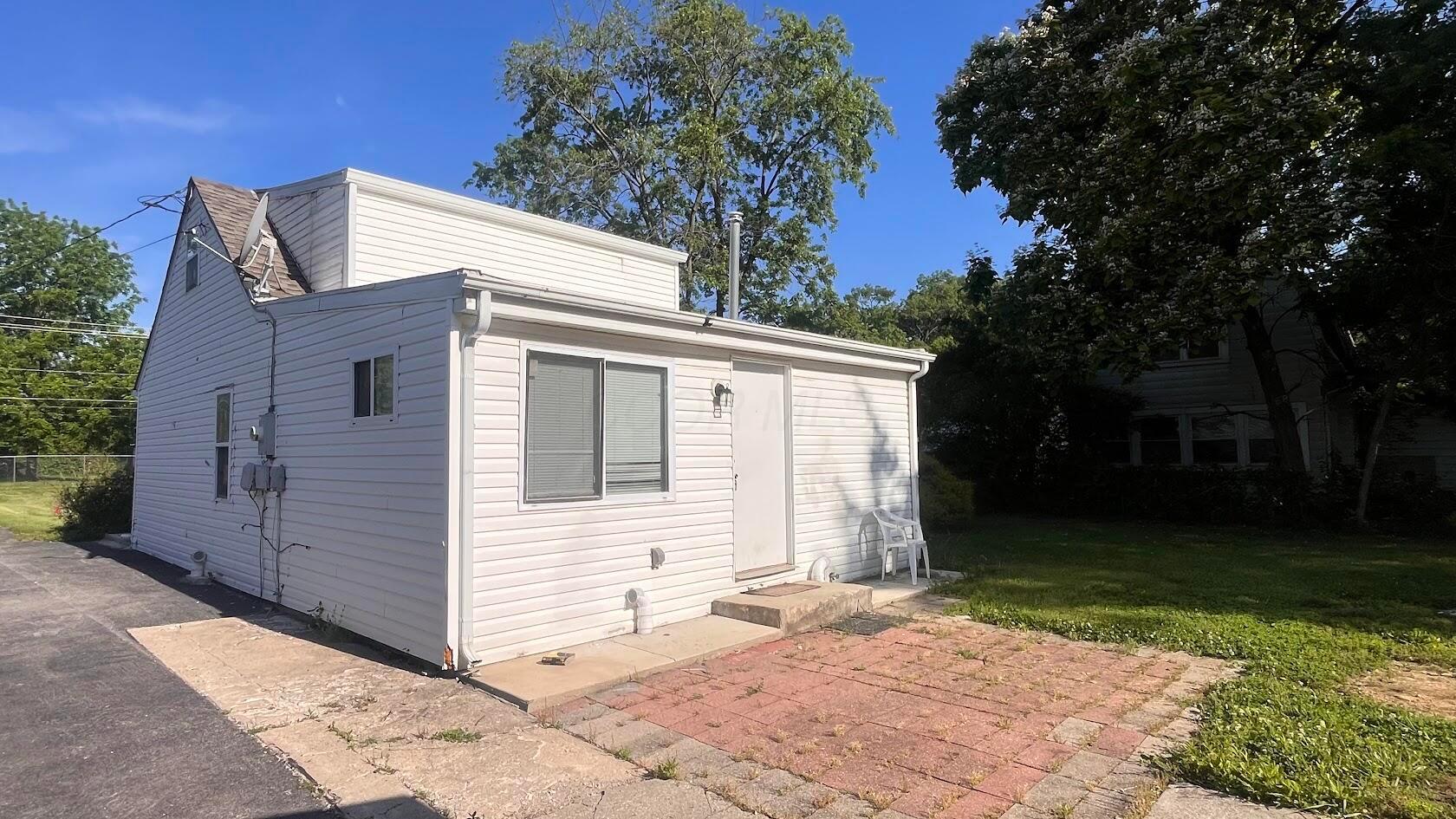 2880 Bulen Avenue Property Photo 17