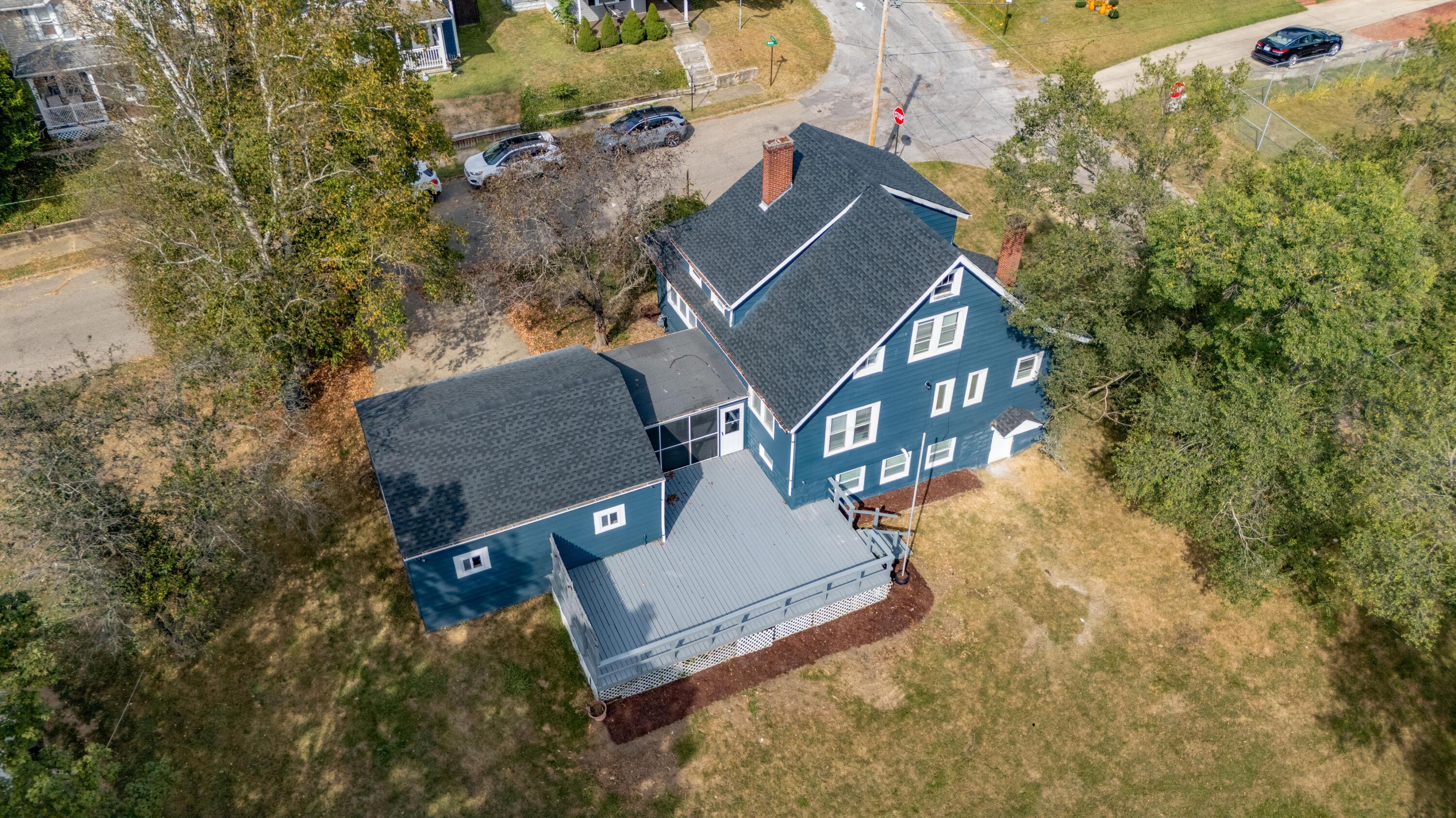 100 Wilson Avenue Property Photo 7