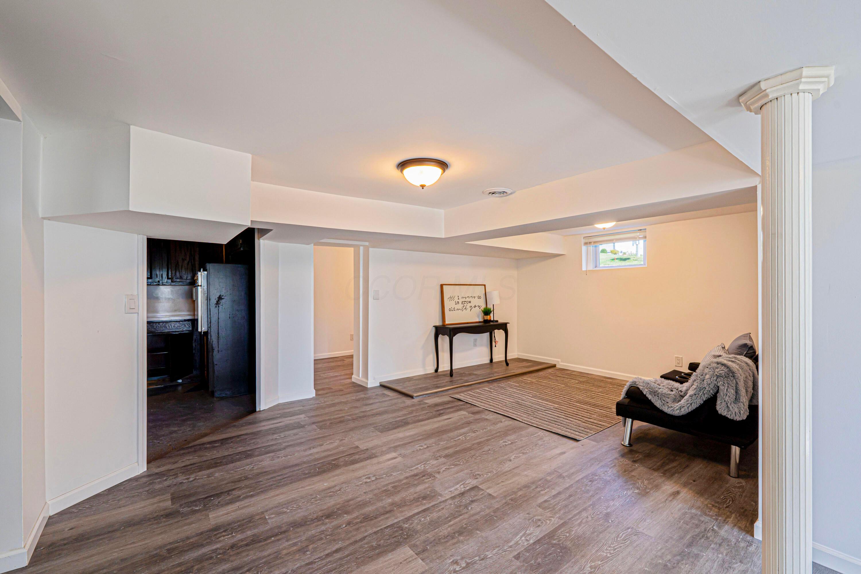 100 Wilson Avenue Property Photo 17