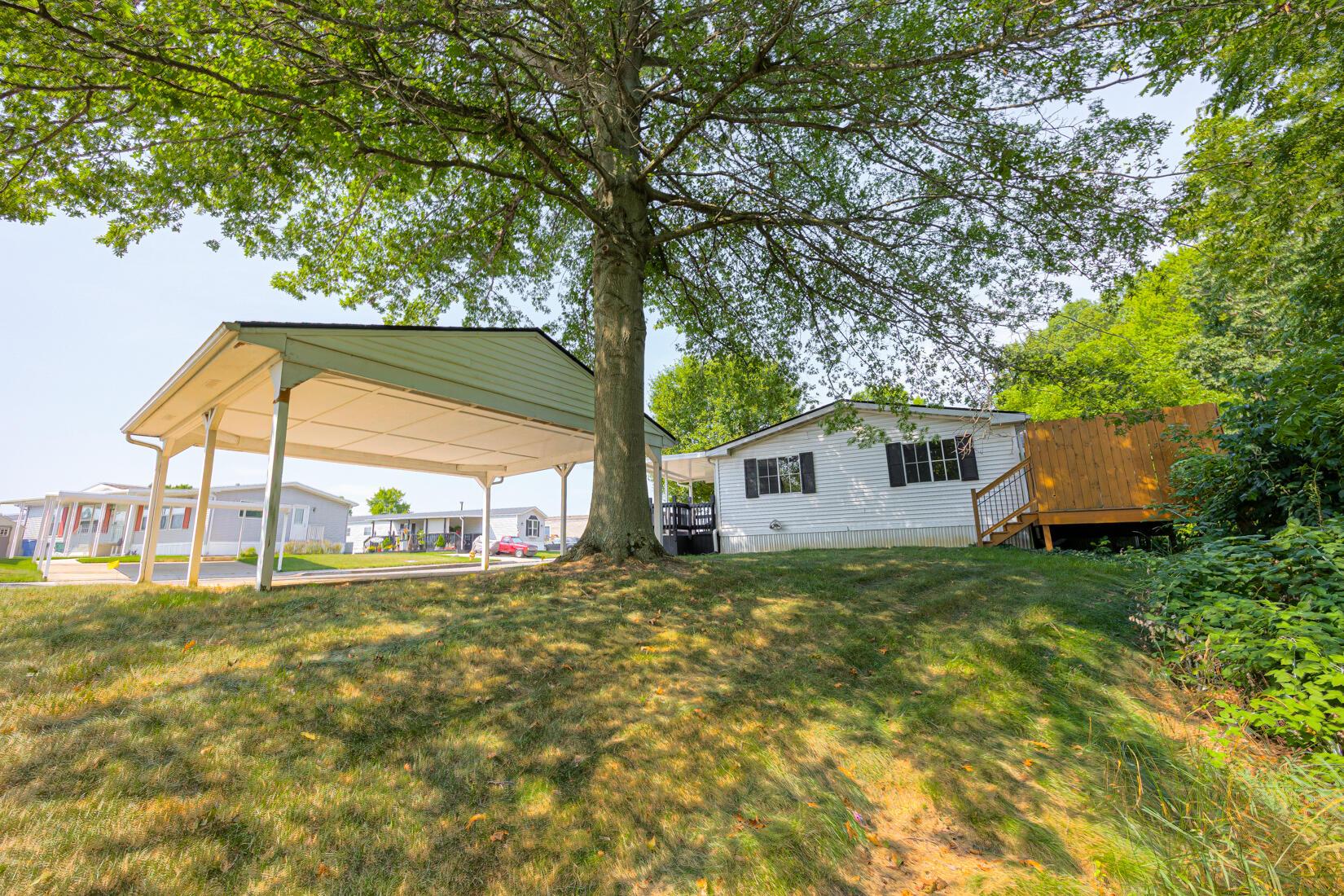 36 Ravine Ridge Drive Property Photo 10