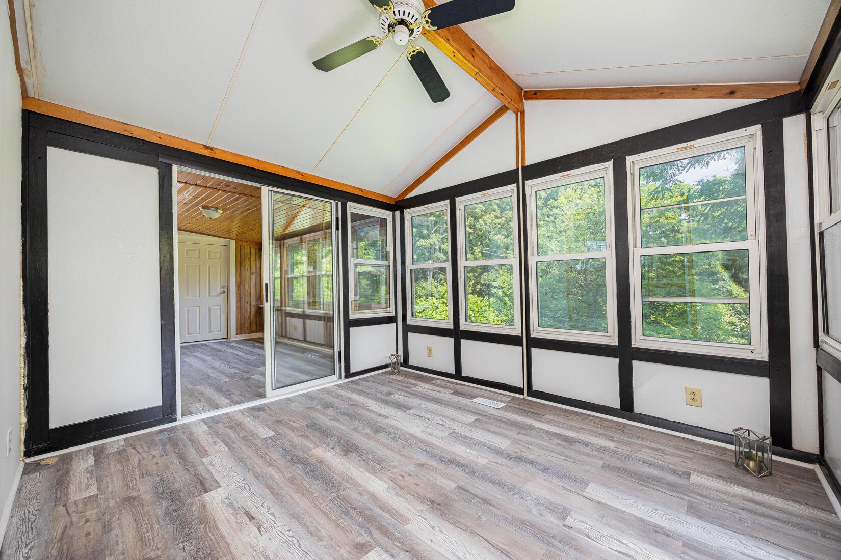 36 Ravine Ridge Drive Property Photo 26