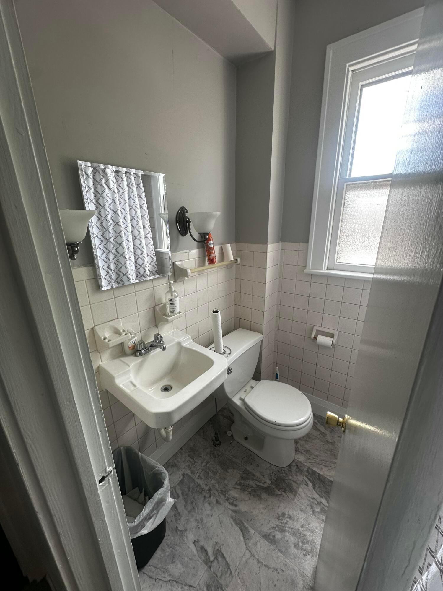 536 S 3rd Street, 534 Property Photo 8