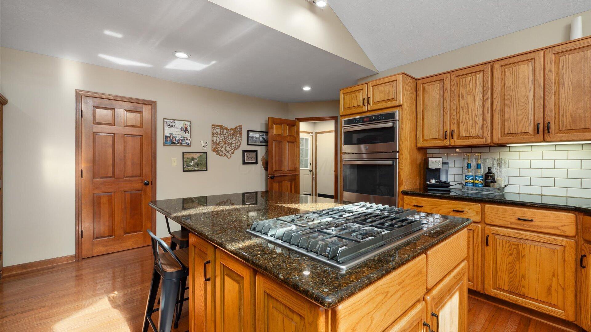 7310 Stemen Road Property Photo 13