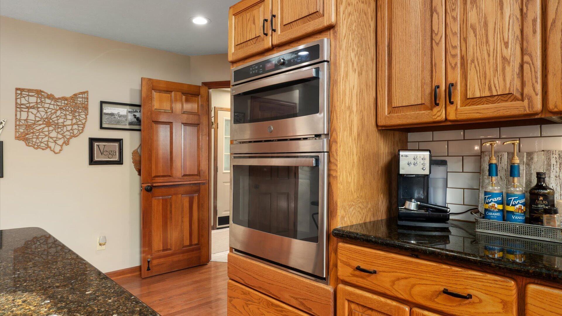 7310 Stemen Road Property Photo 14