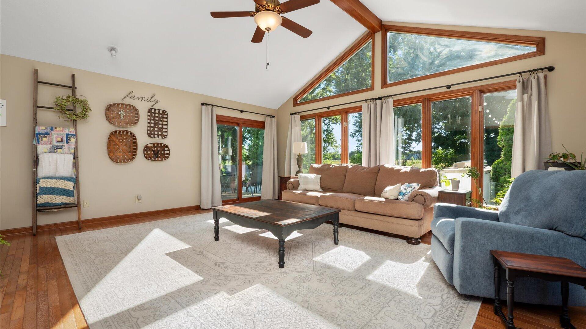 7310 Stemen Road Property Photo 17