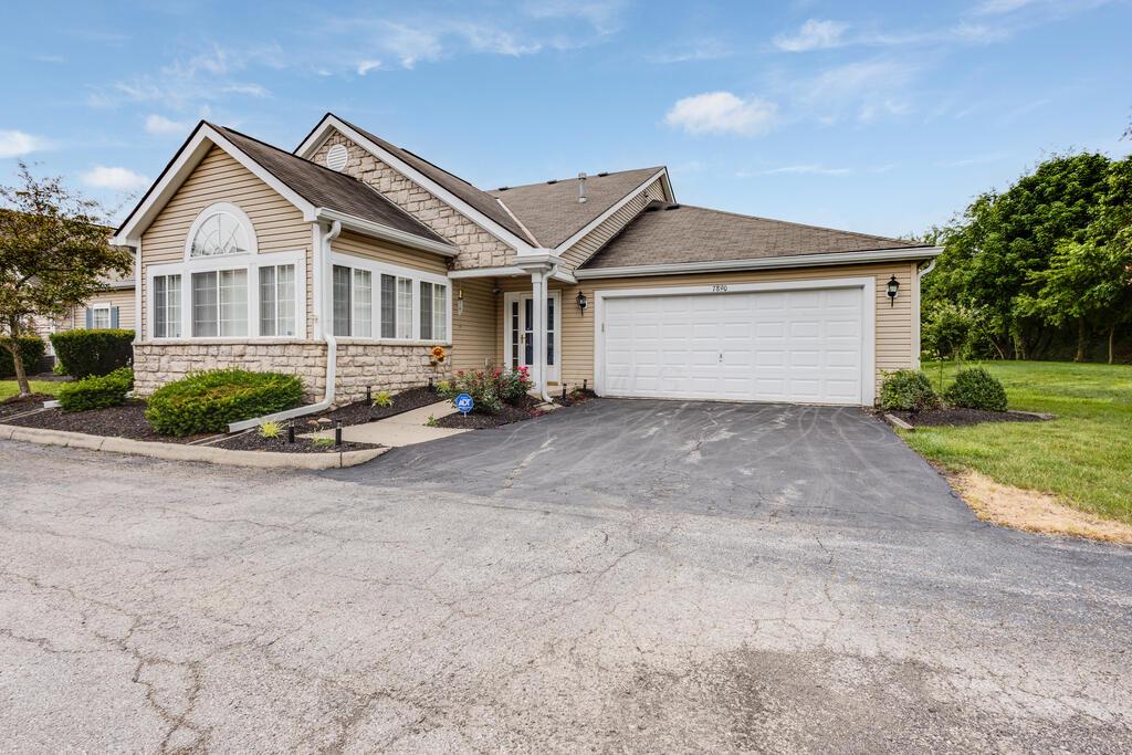 7890 Beamish Way, 9d Property Photo 2