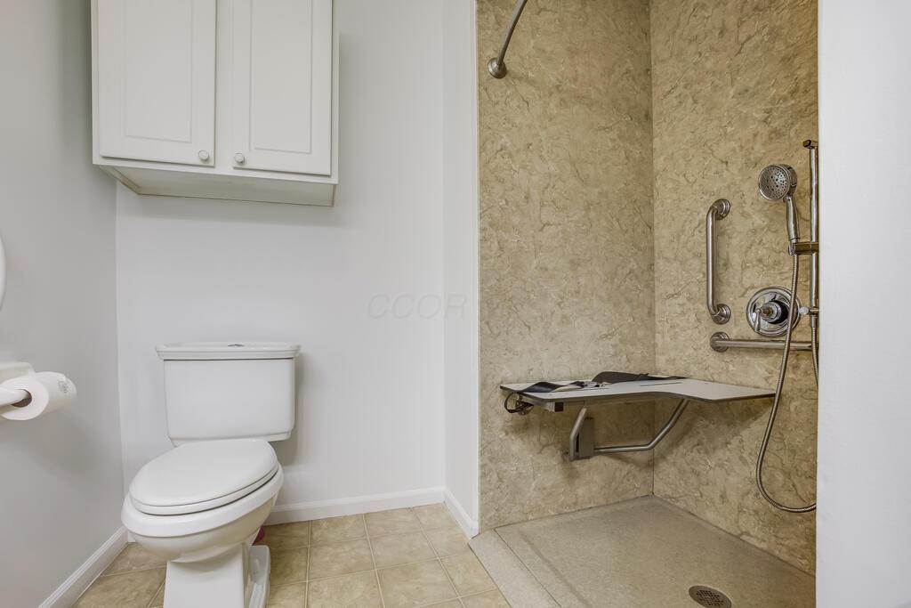7890 Beamish Way, 9d Property Photo 28