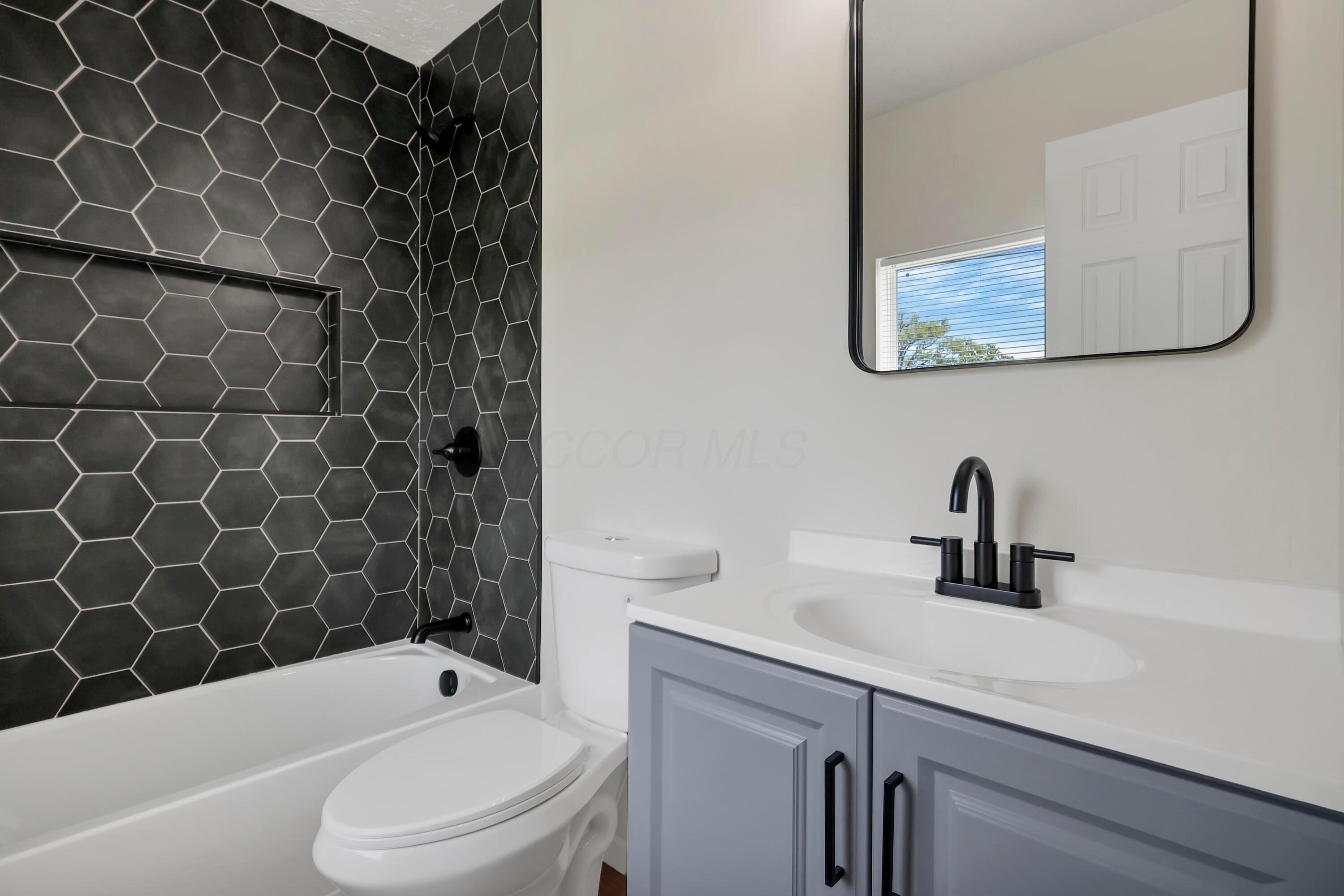 1181 Minnesota Avenue Property Photo 33