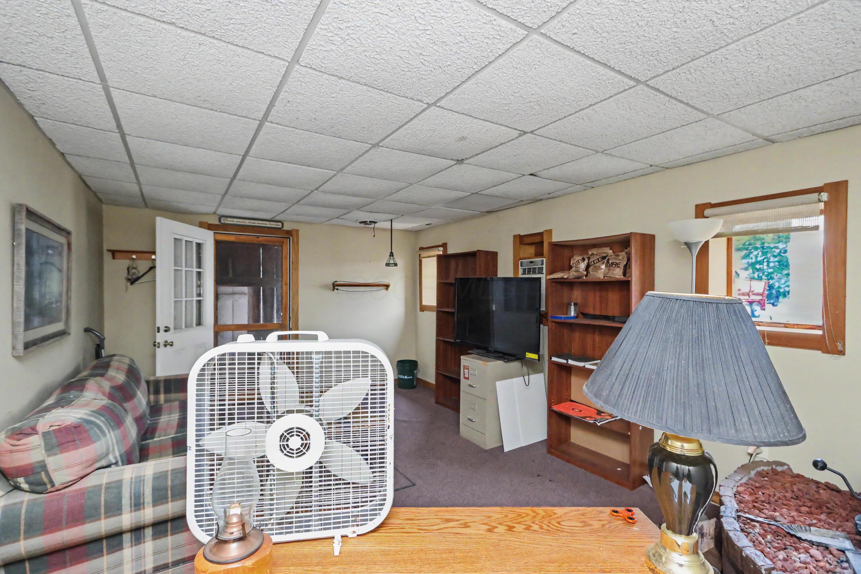 2444 Kings Corners Road E Property Photo 46