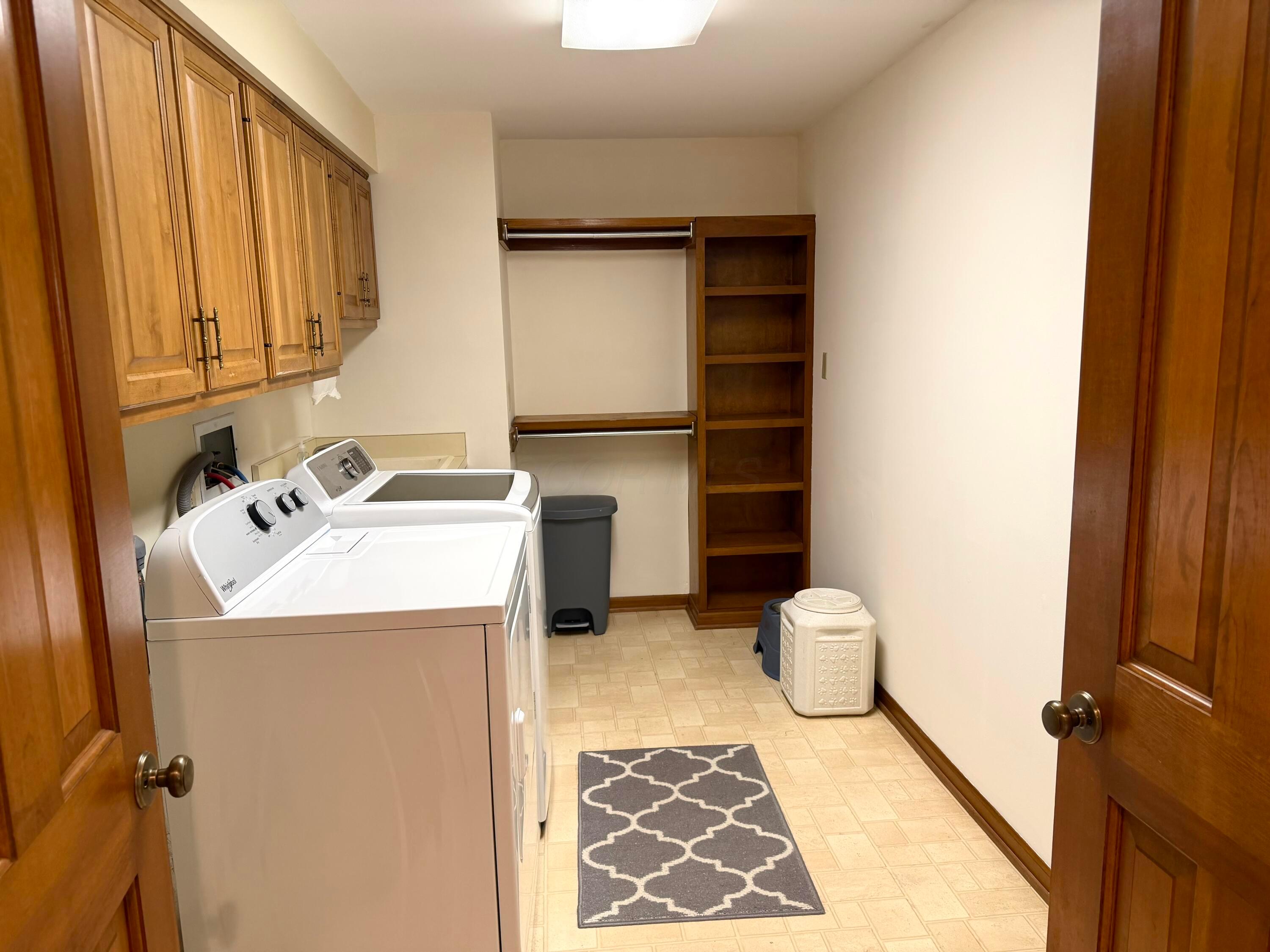 786 Robbins Way Property Photo 48