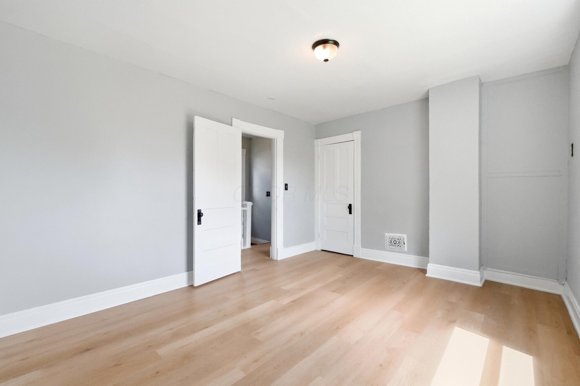 76 Vincent Street Property Photo 19