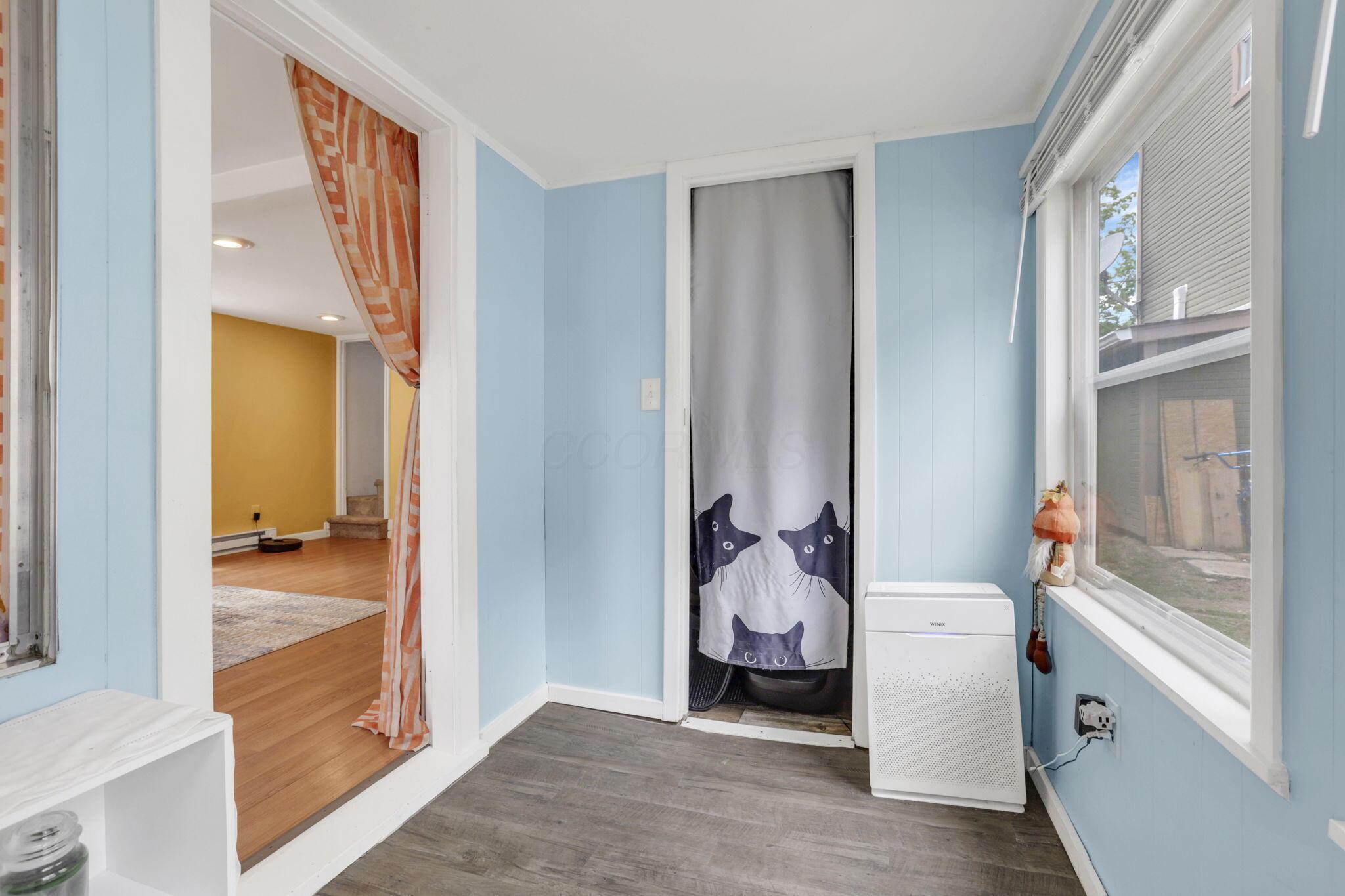 8 1st Street Property Photo 7