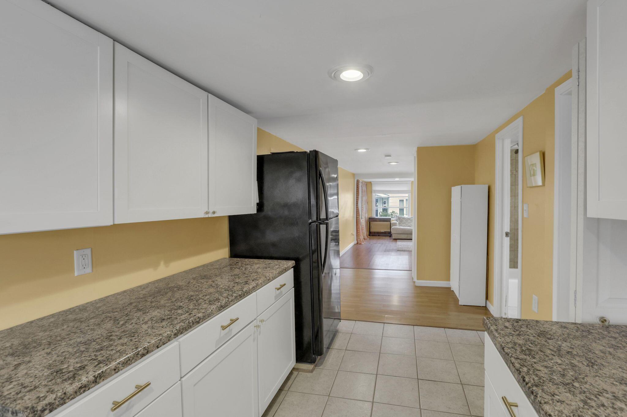 8 1st Street Property Photo 15