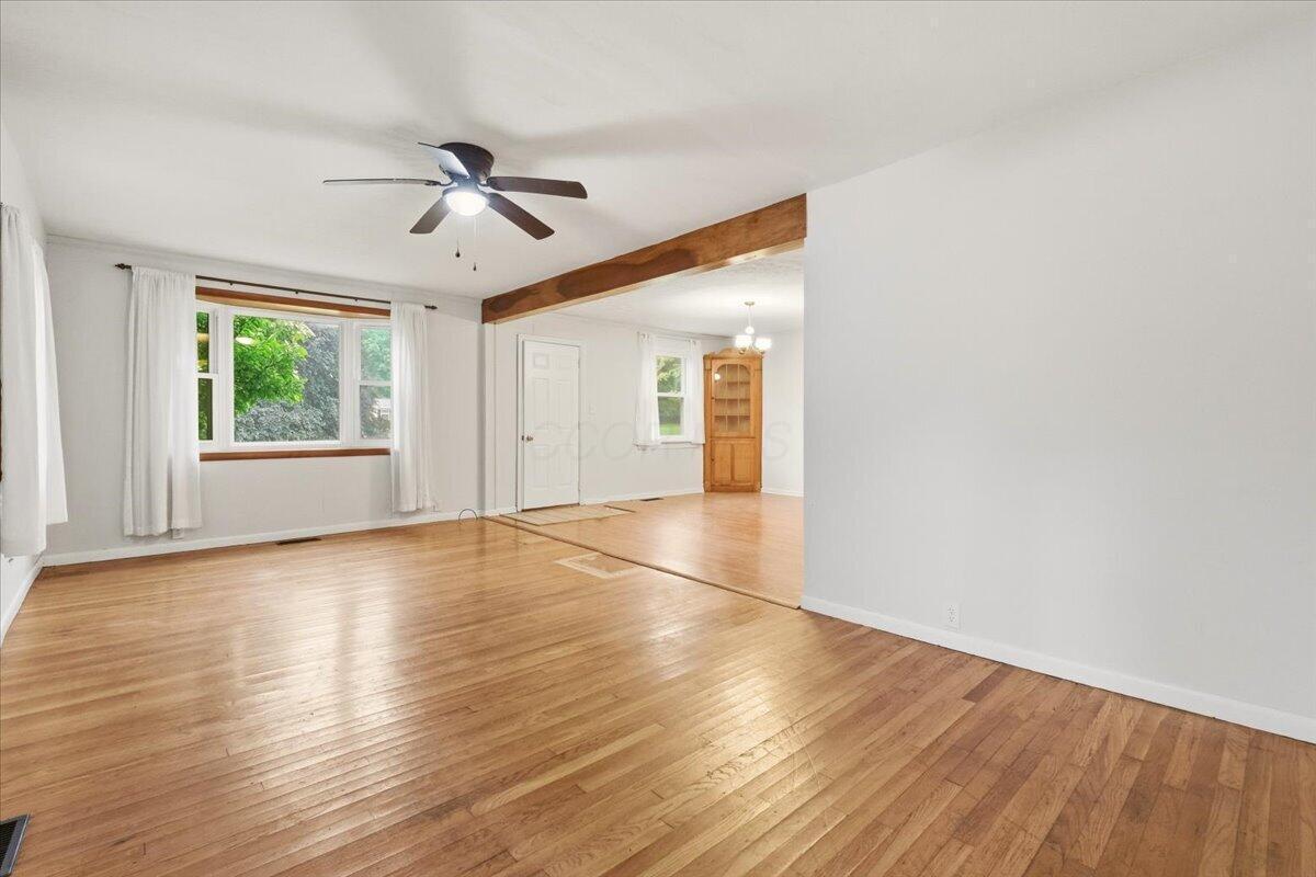 413 Chase Avenue Property Photo 6