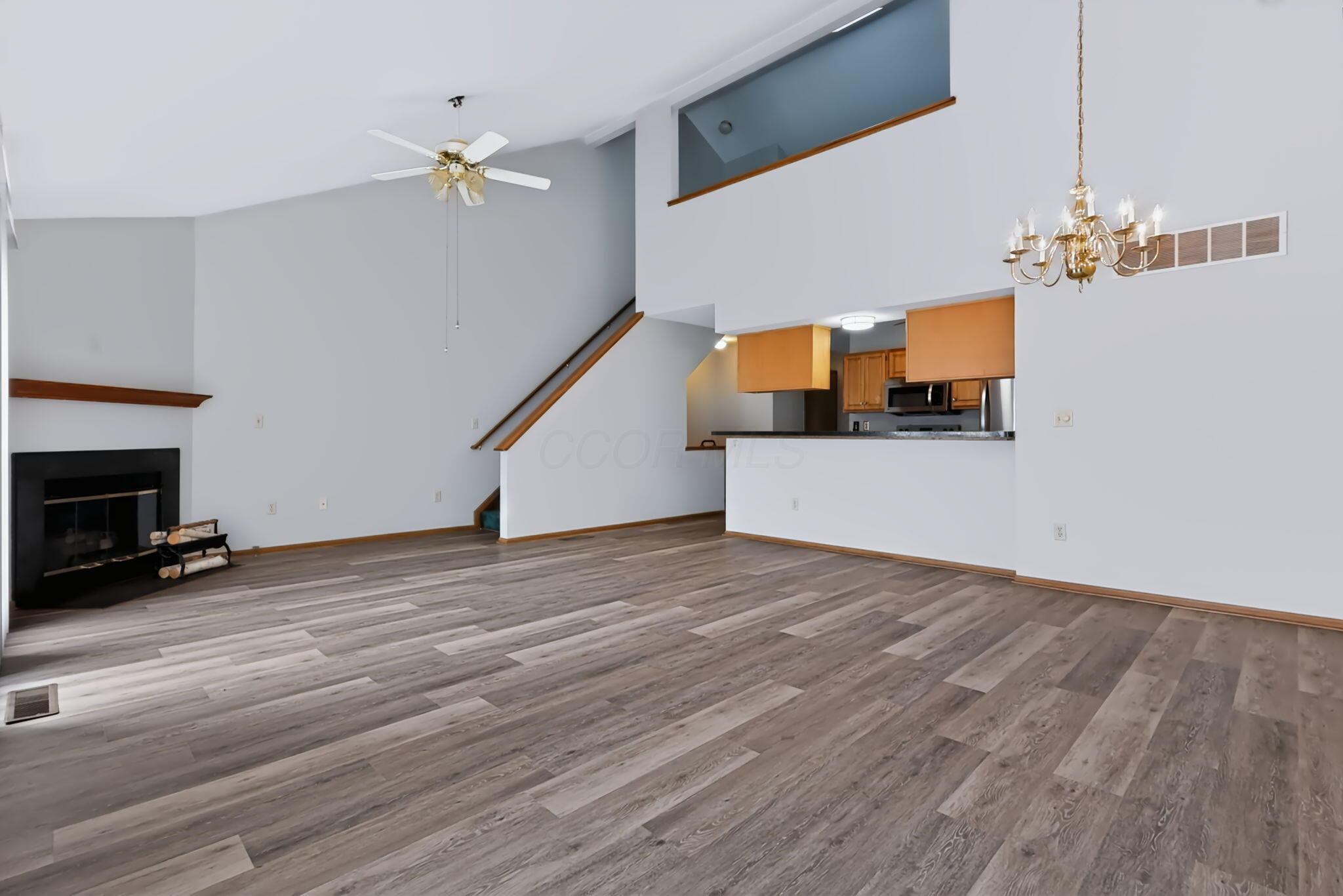 1000 Oak Bay Drive Property Photo 9
