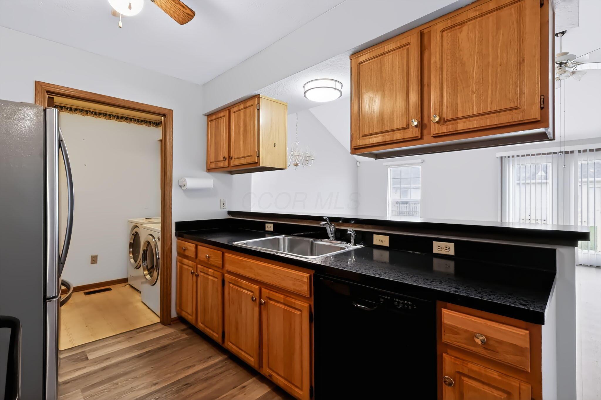 1000 Oak Bay Drive Property Photo 15