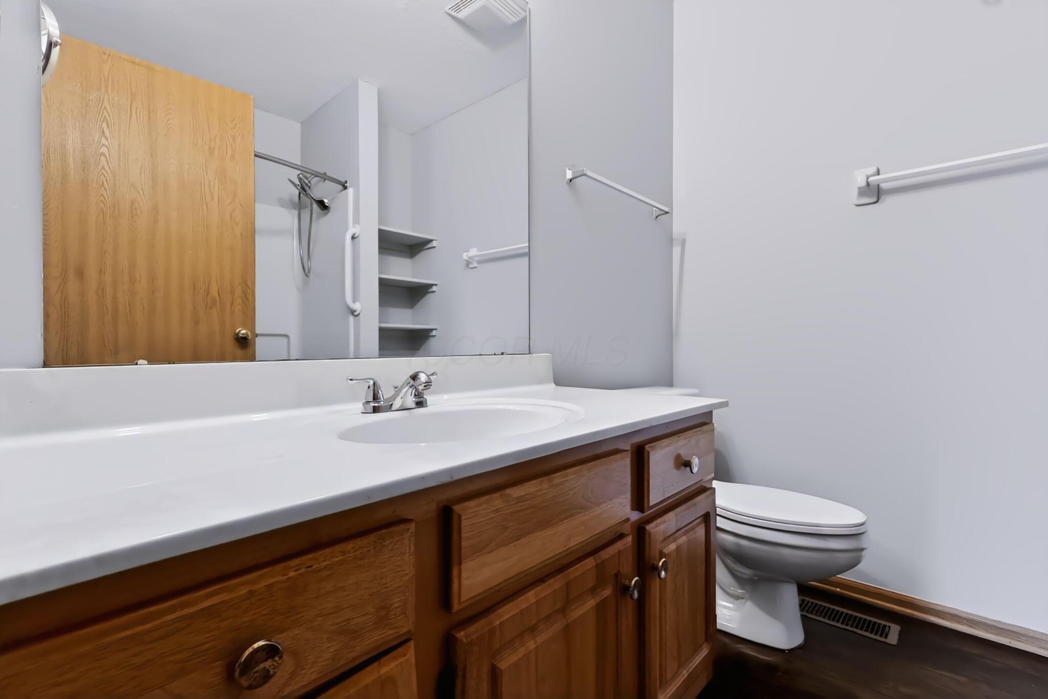 1000 Oak Bay Drive Property Photo 26