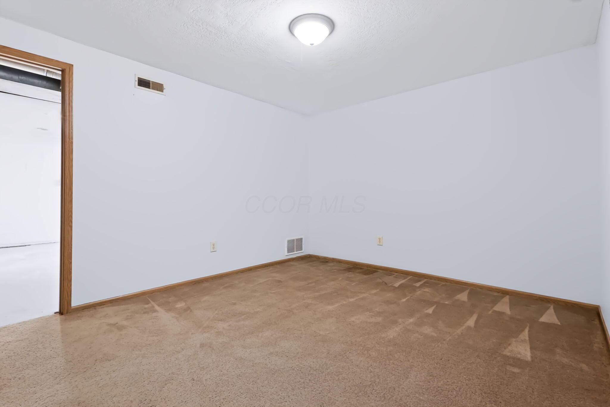 1000 Oak Bay Drive Property Photo 43
