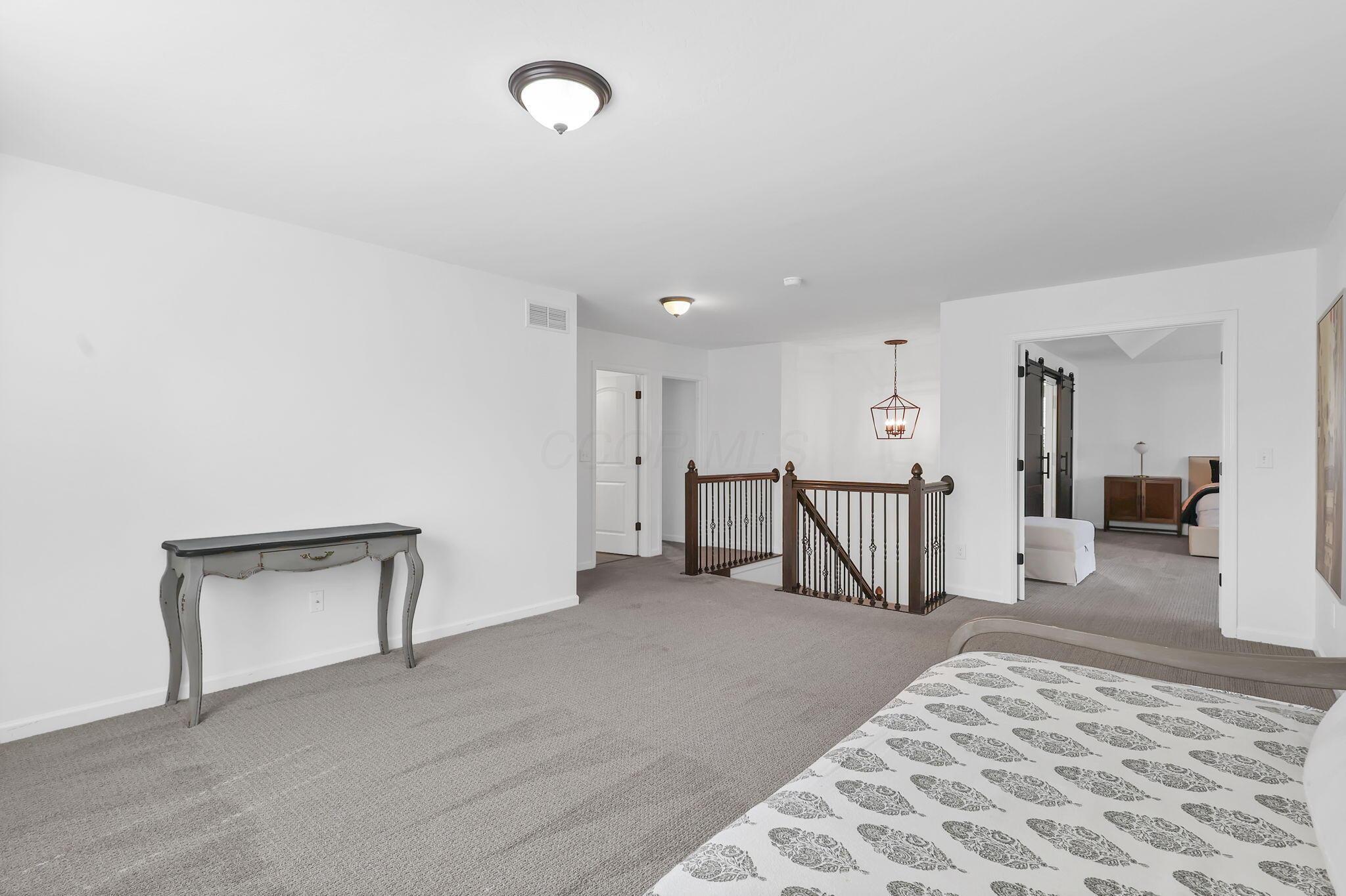 596 Herrogate Square Property Photo 13