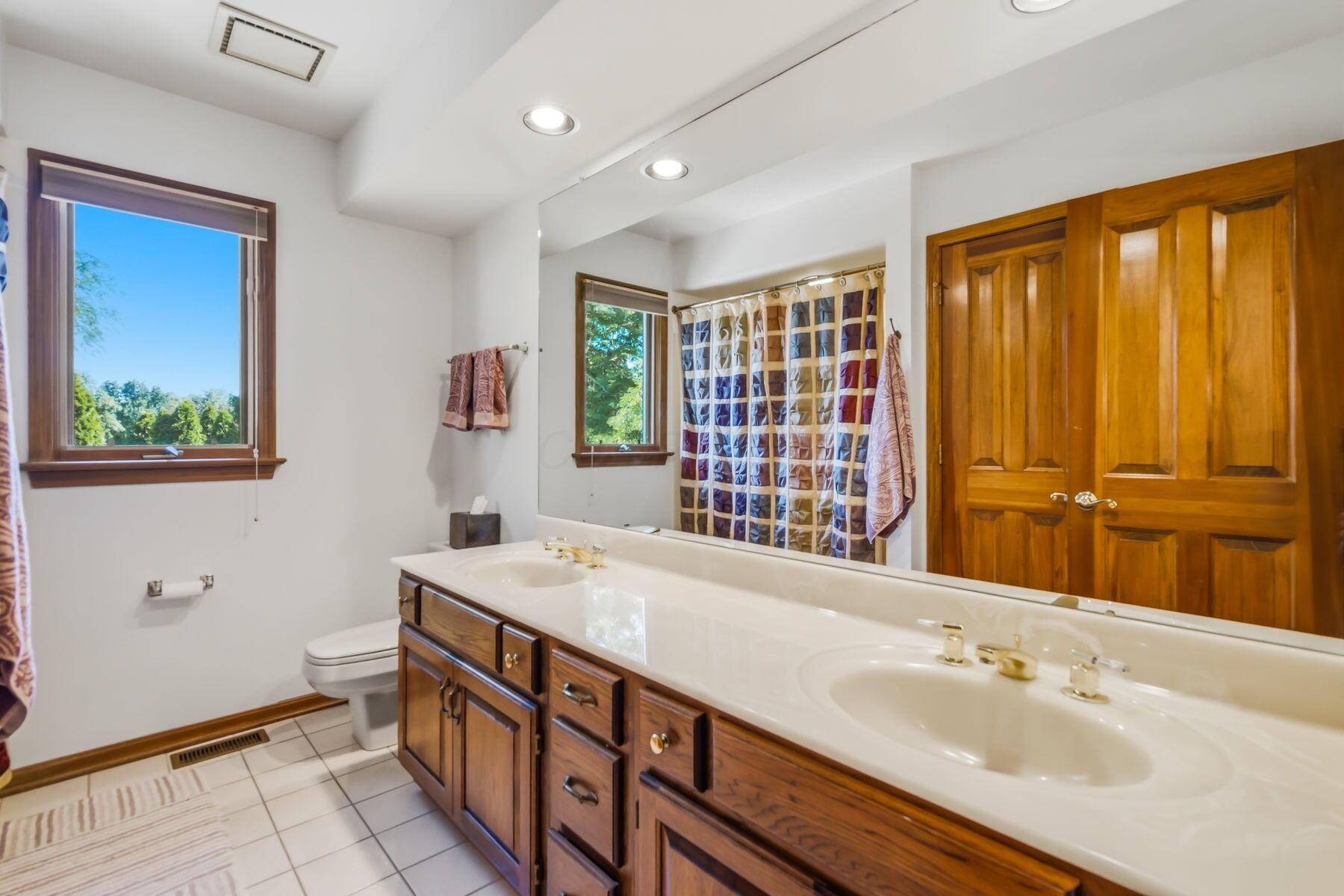 145 Valley Run Drive Property Photo 34