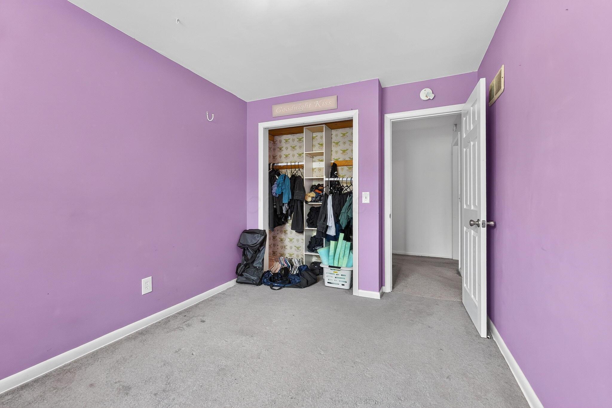 925 Collins Avenue Property Photo 29