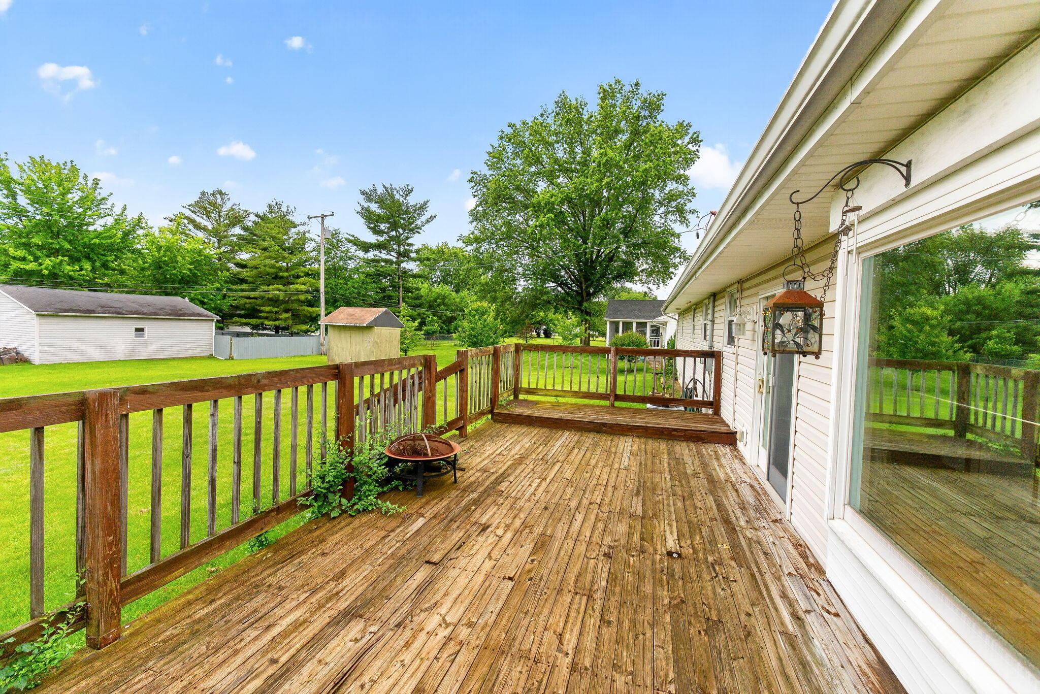 925 Collins Avenue Property Photo 42