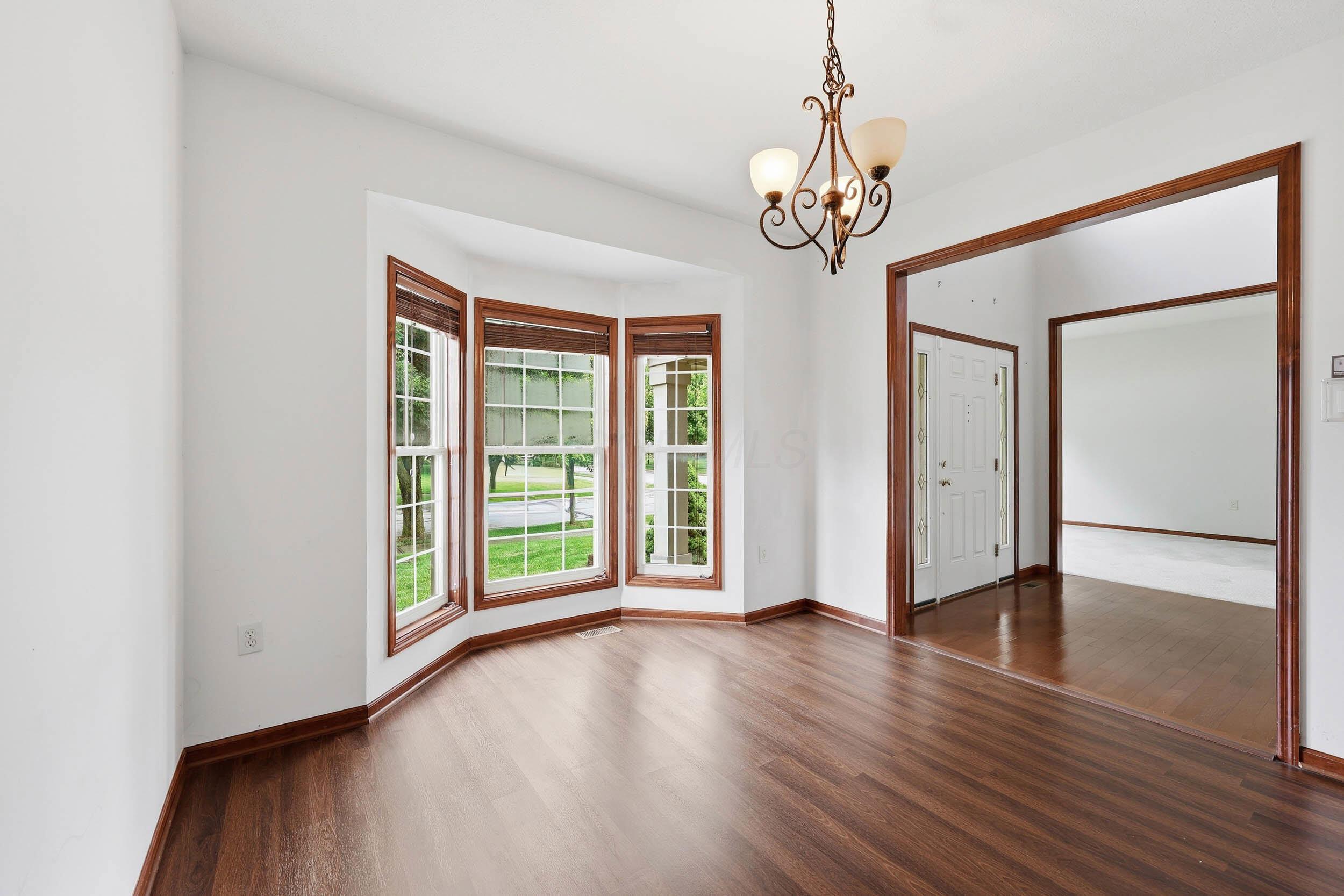 114 Diverston Way Property Photo 10