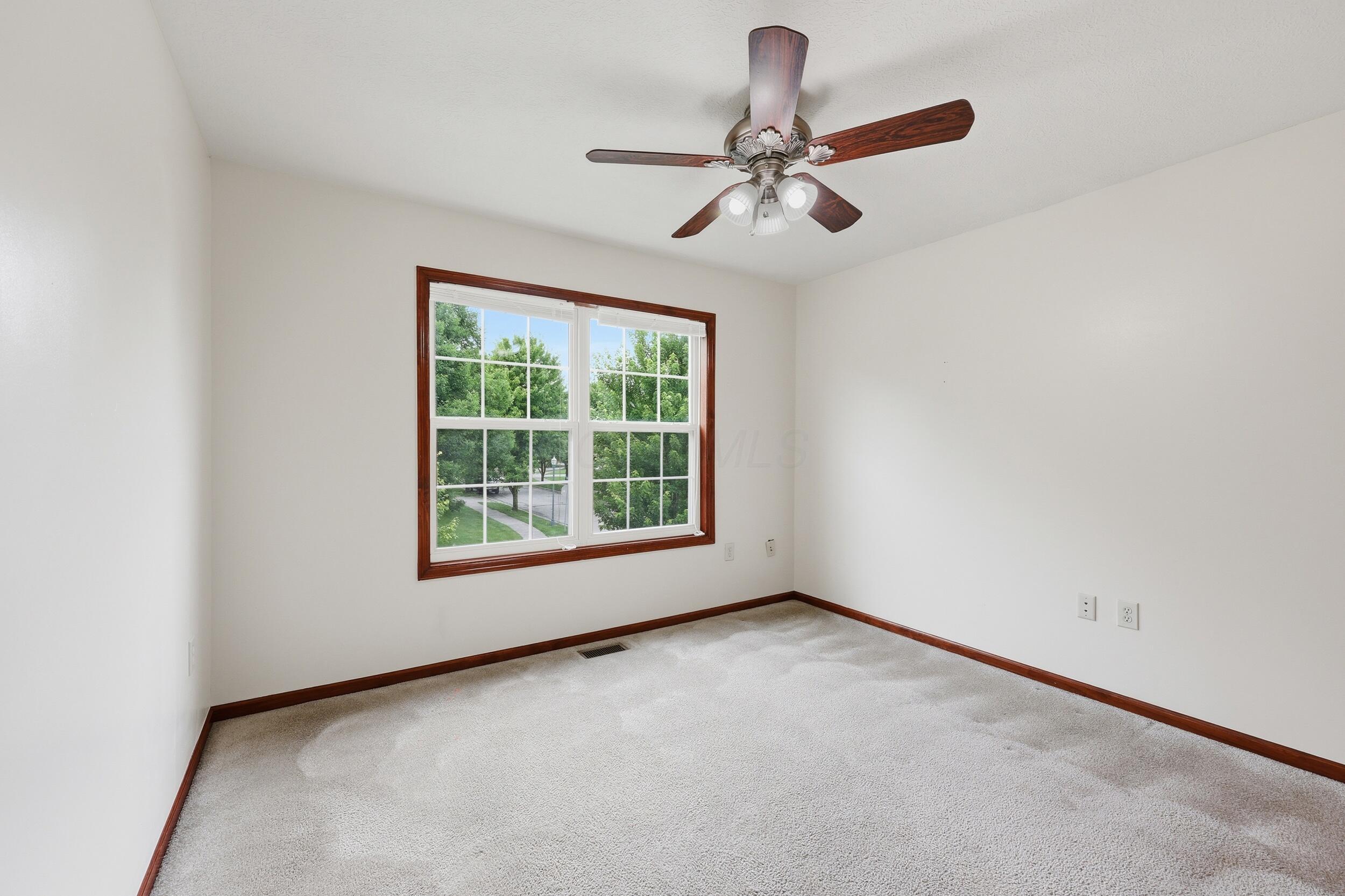 114 Diverston Way Property Photo 20
