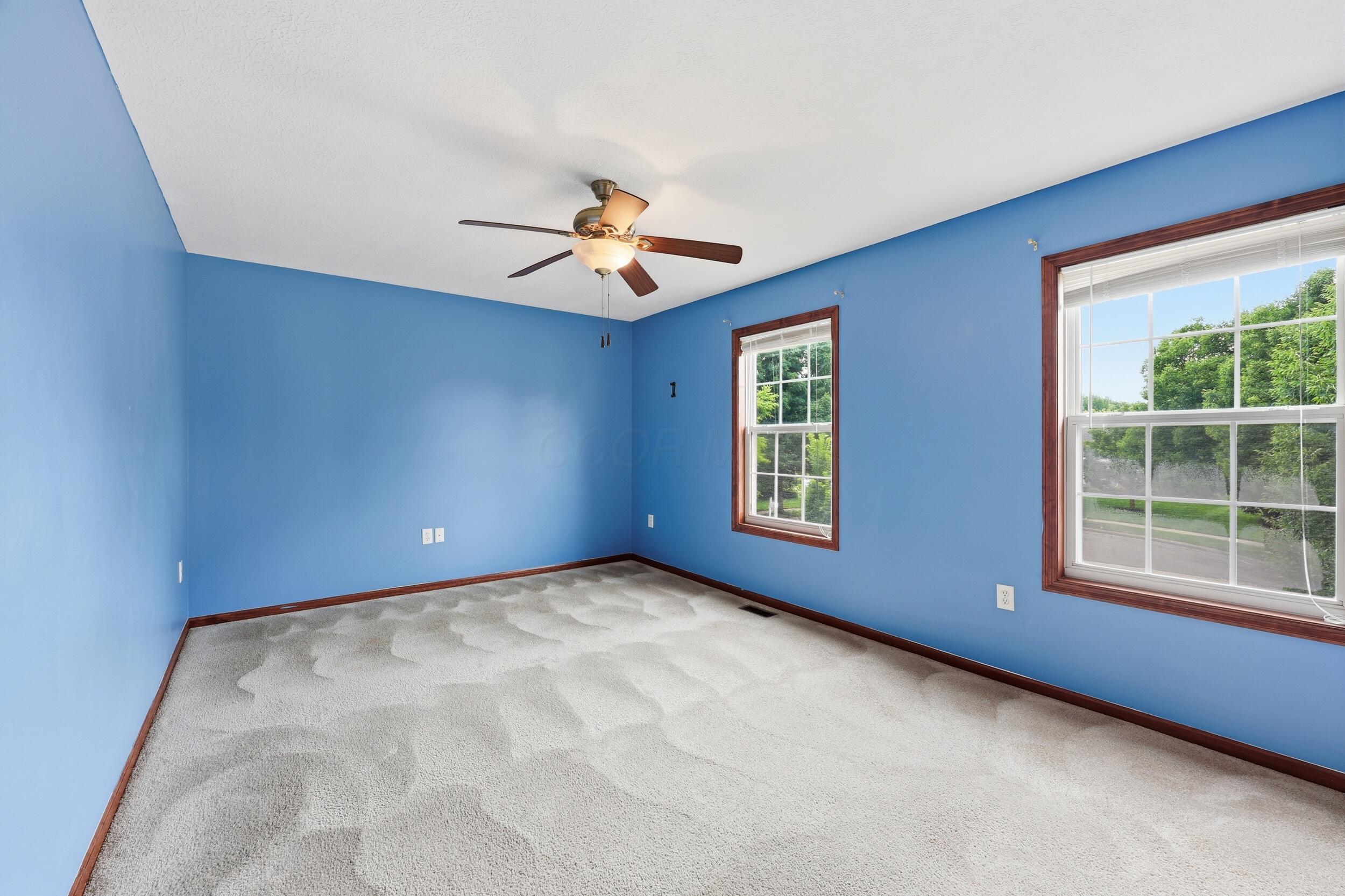 114 Diverston Way Property Photo 26