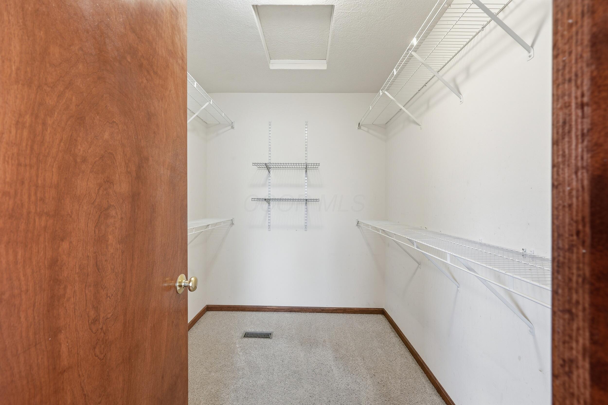114 Diverston Way Property Photo 31