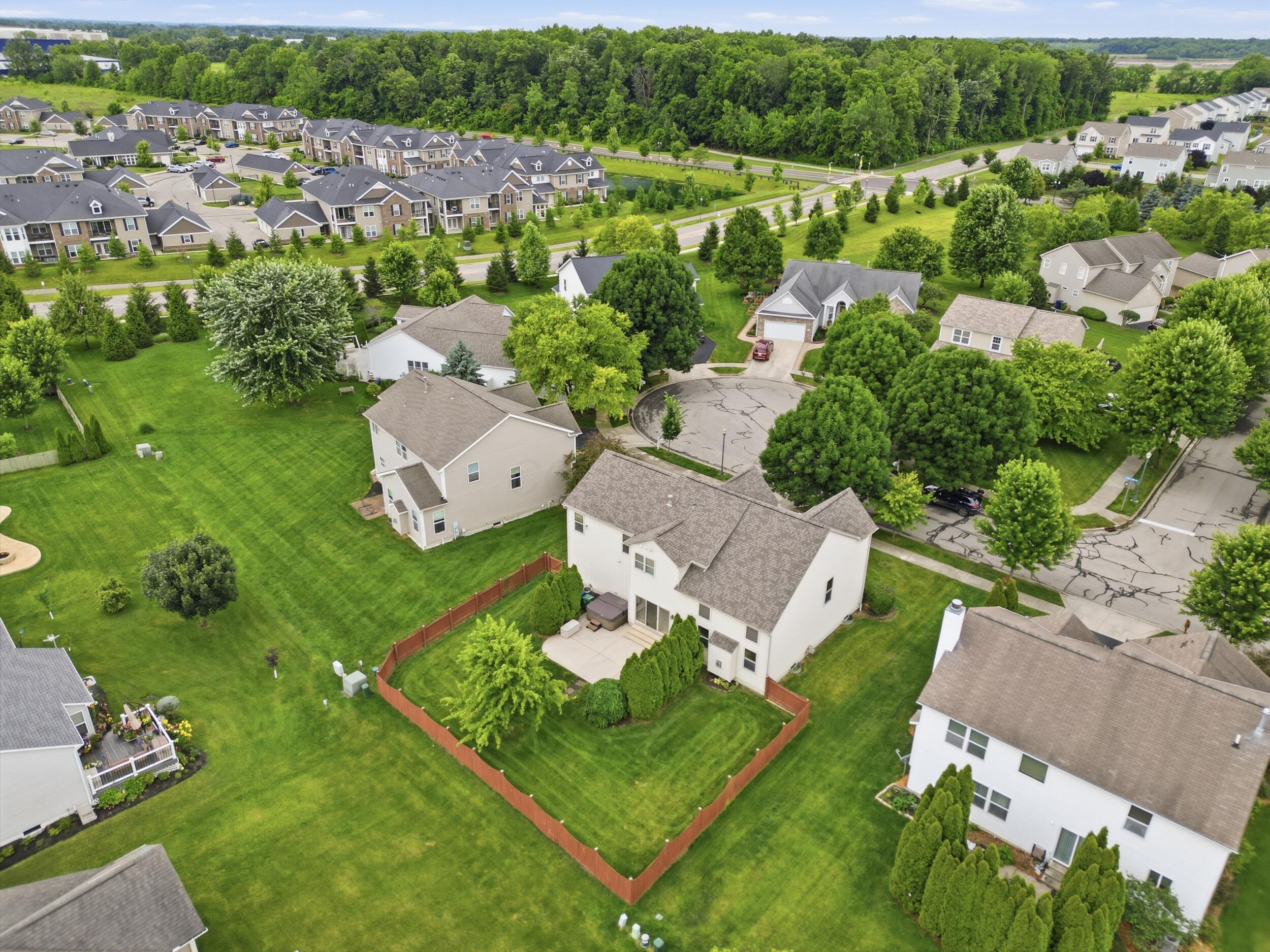 114 Diverston Way Property Photo 42