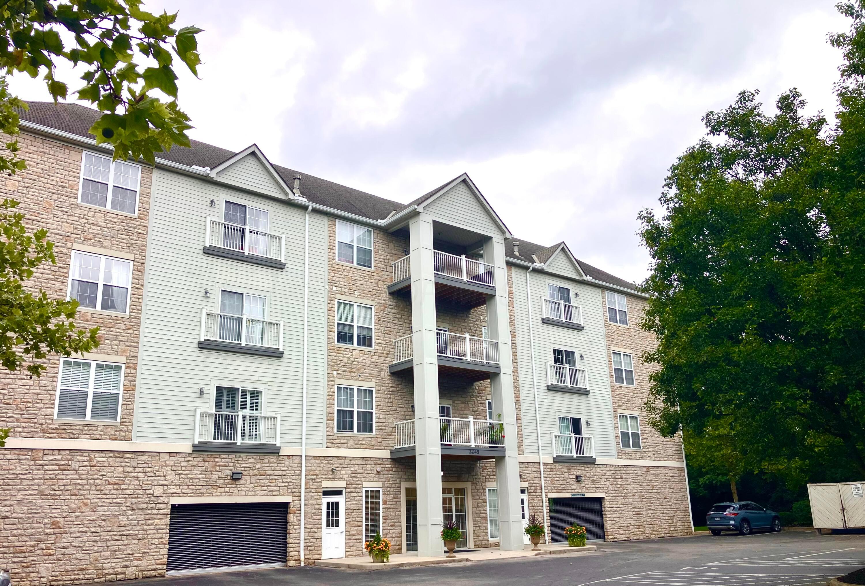 2245 Riverside Drive, 403