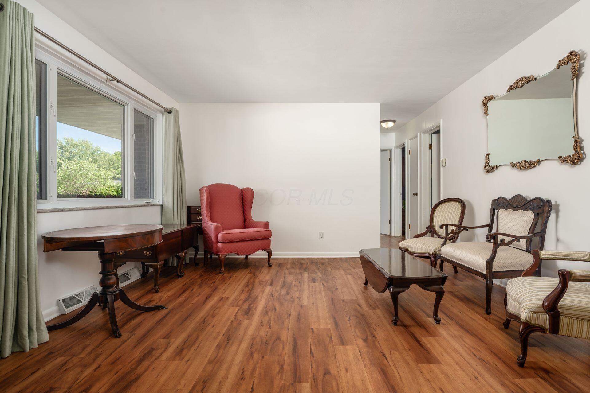 4553 Sandy Lane Road Property Photo 5