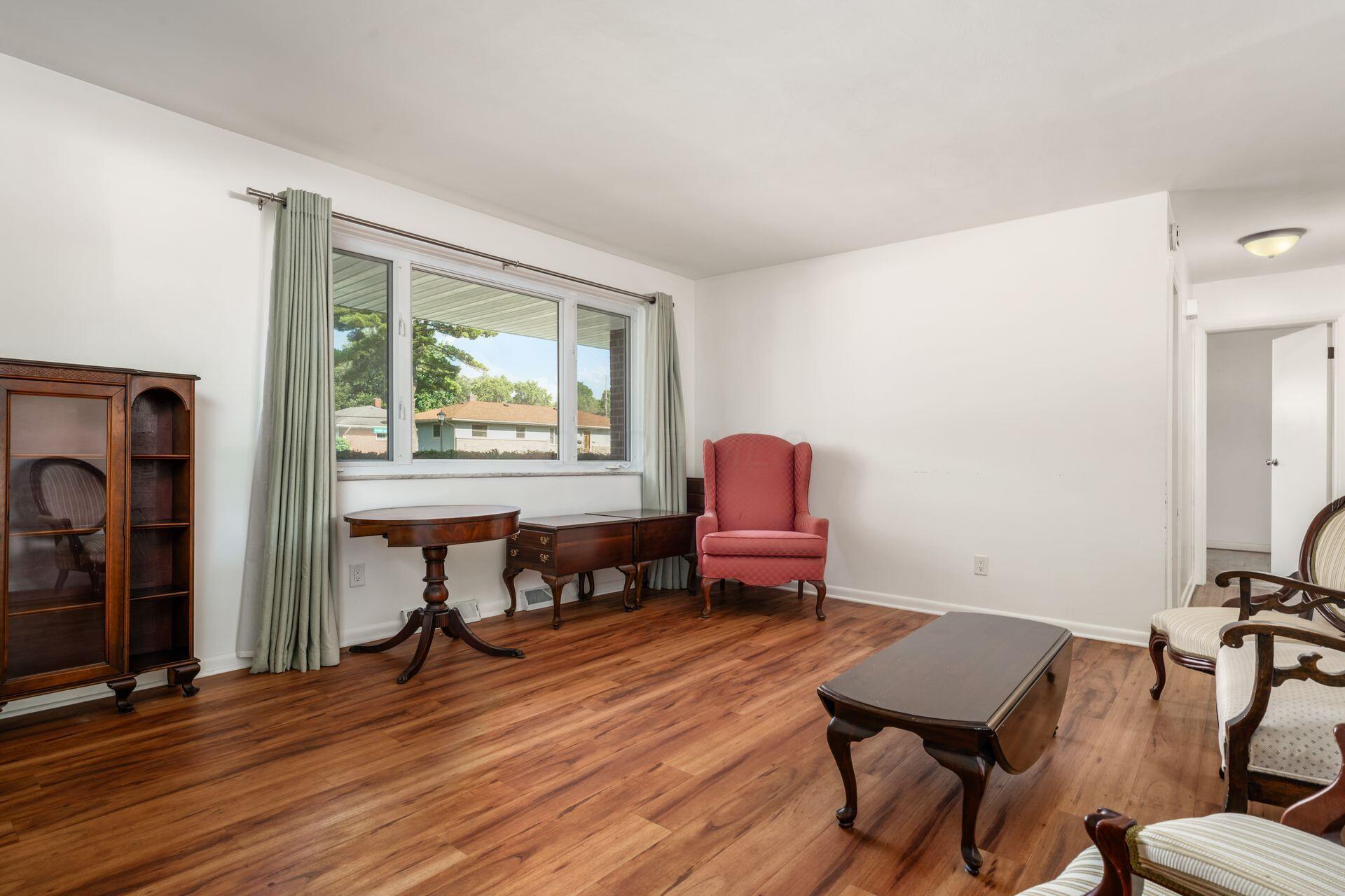 4553 Sandy Lane Road Property Photo 6