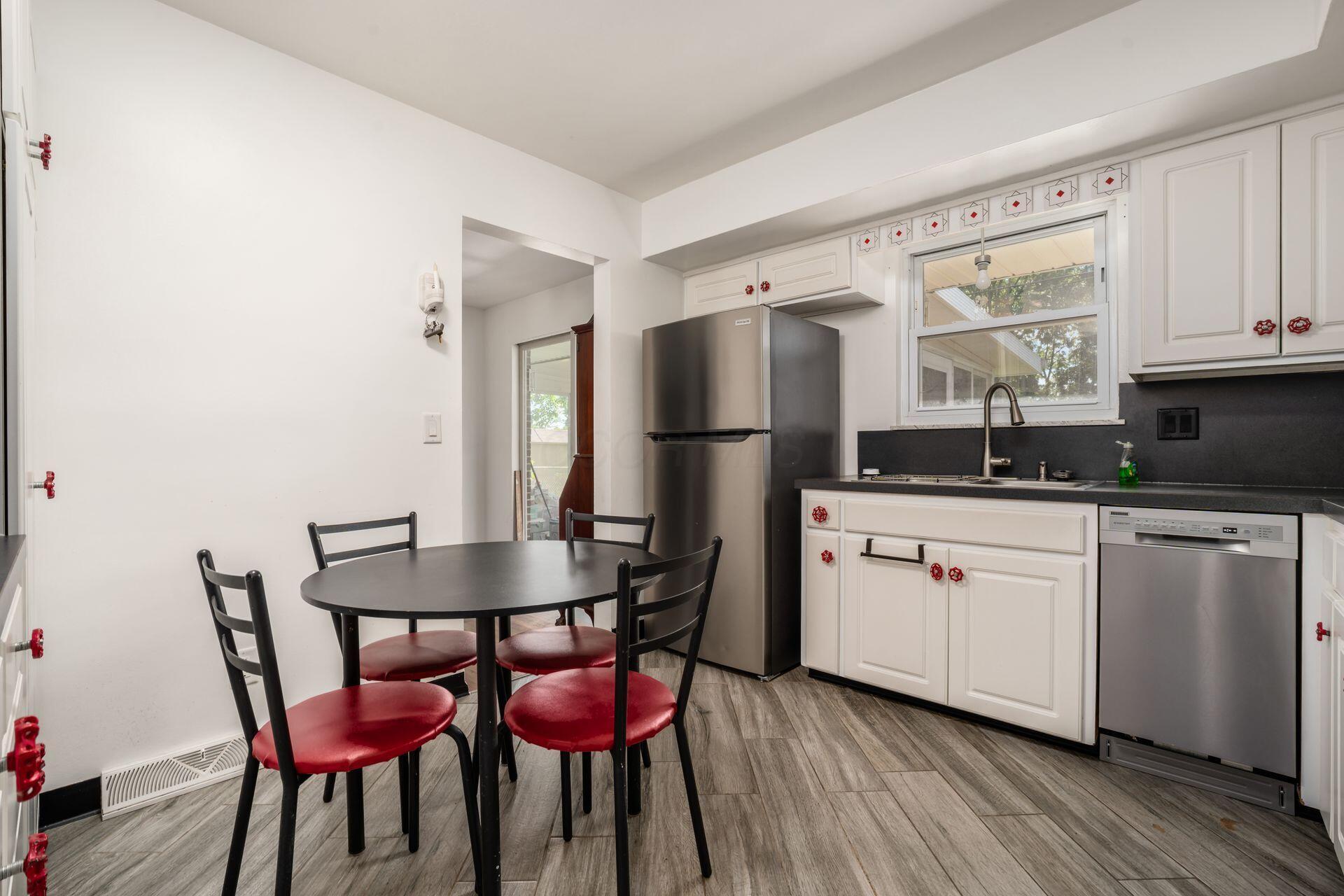 4553 Sandy Lane Road Property Photo 13