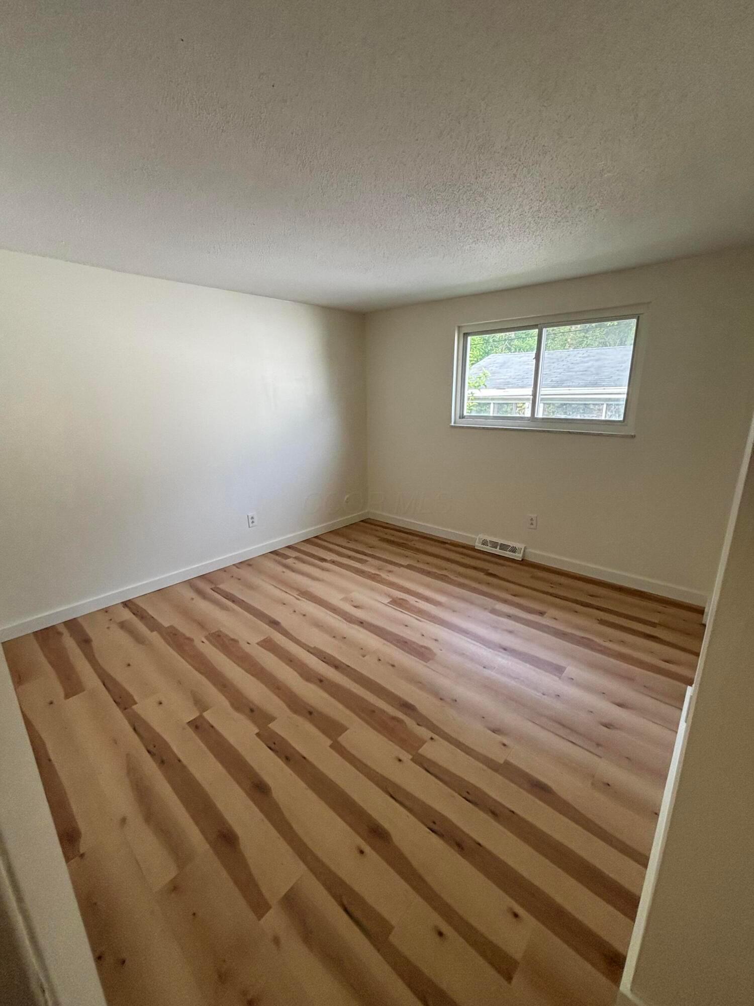 4900 Kresge Drive Property Photo 10