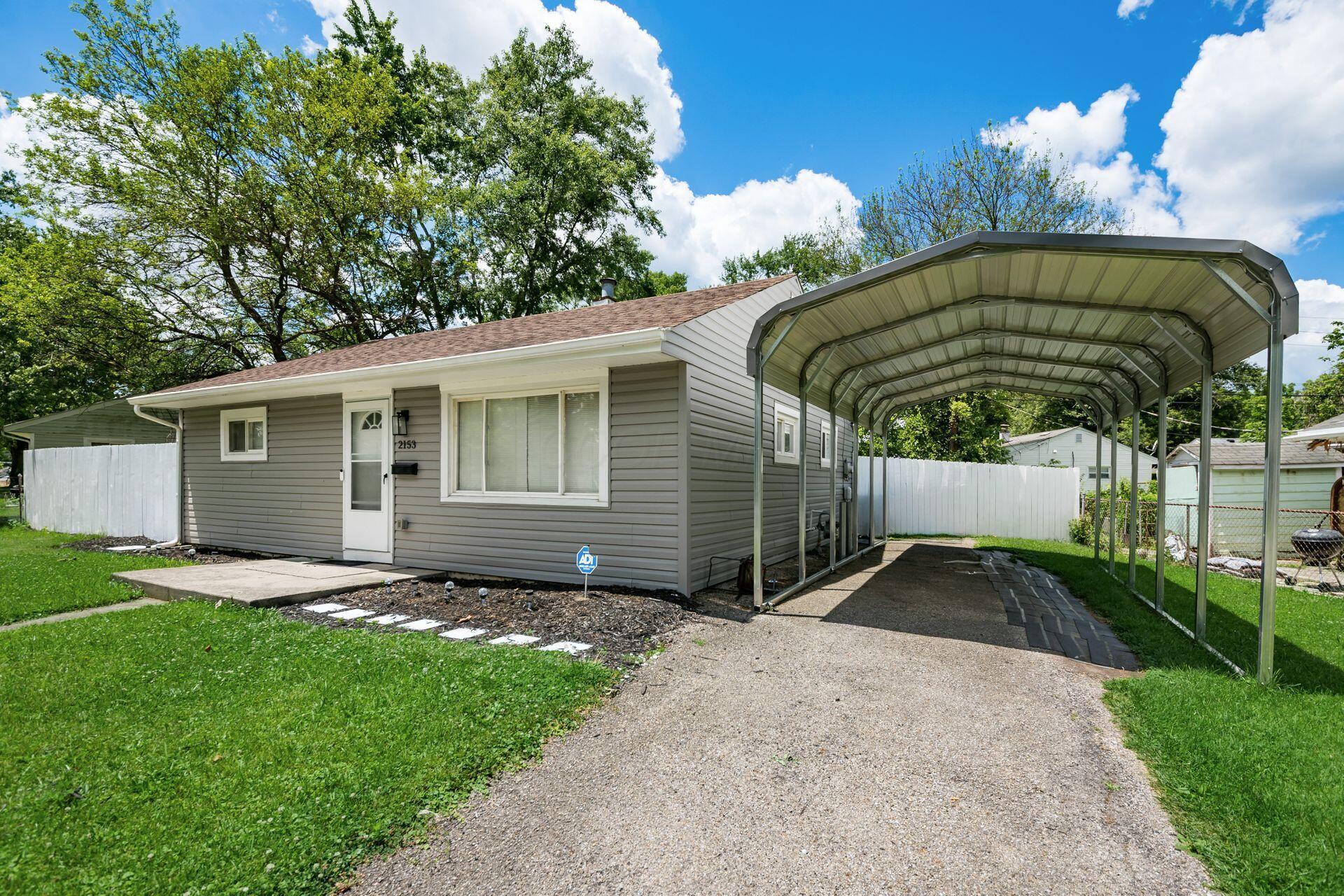 2153 Dawnlight Avenue Property Photo 2