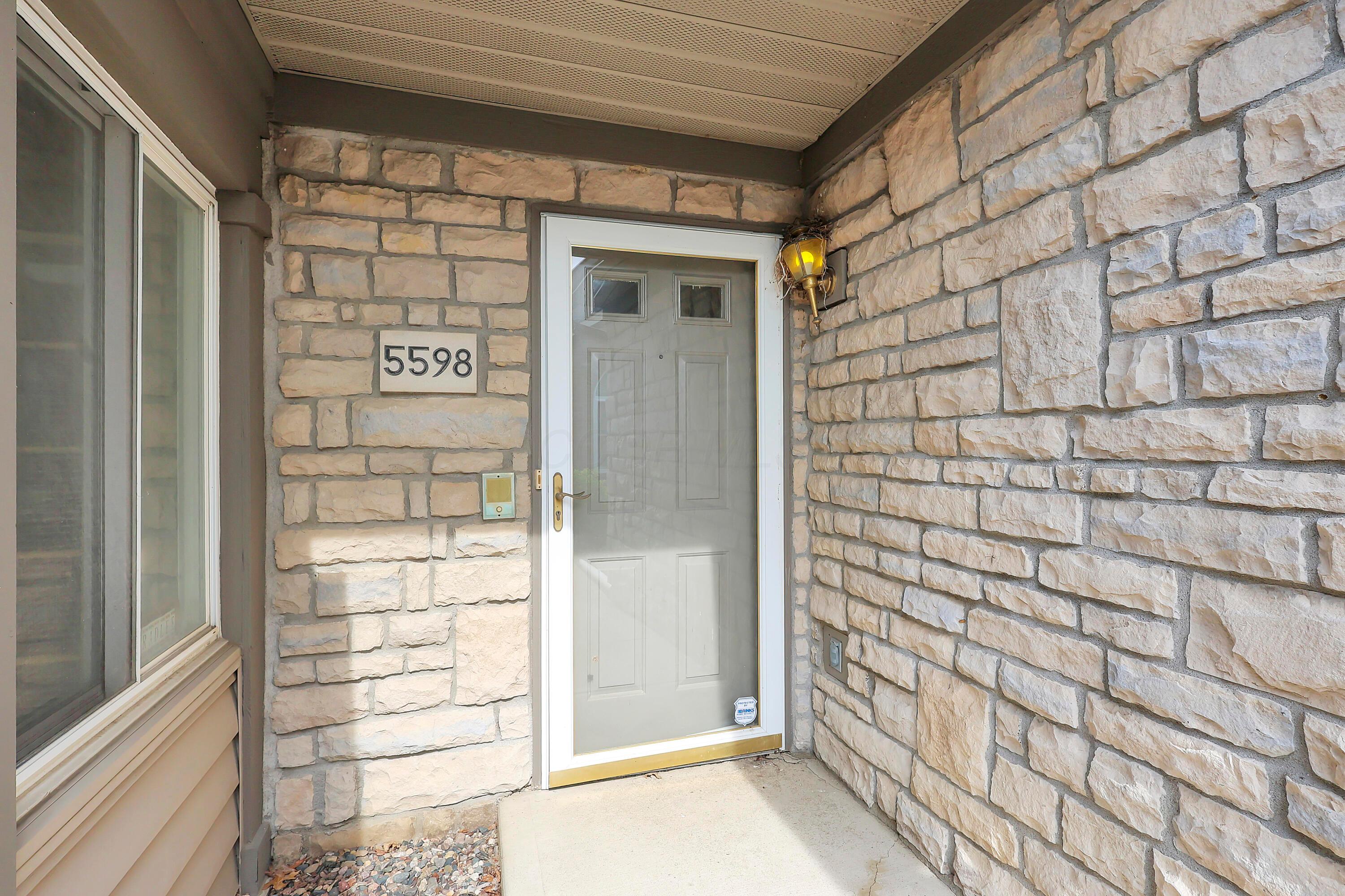 5598 Brickstone Place, 4 Property Photo 7