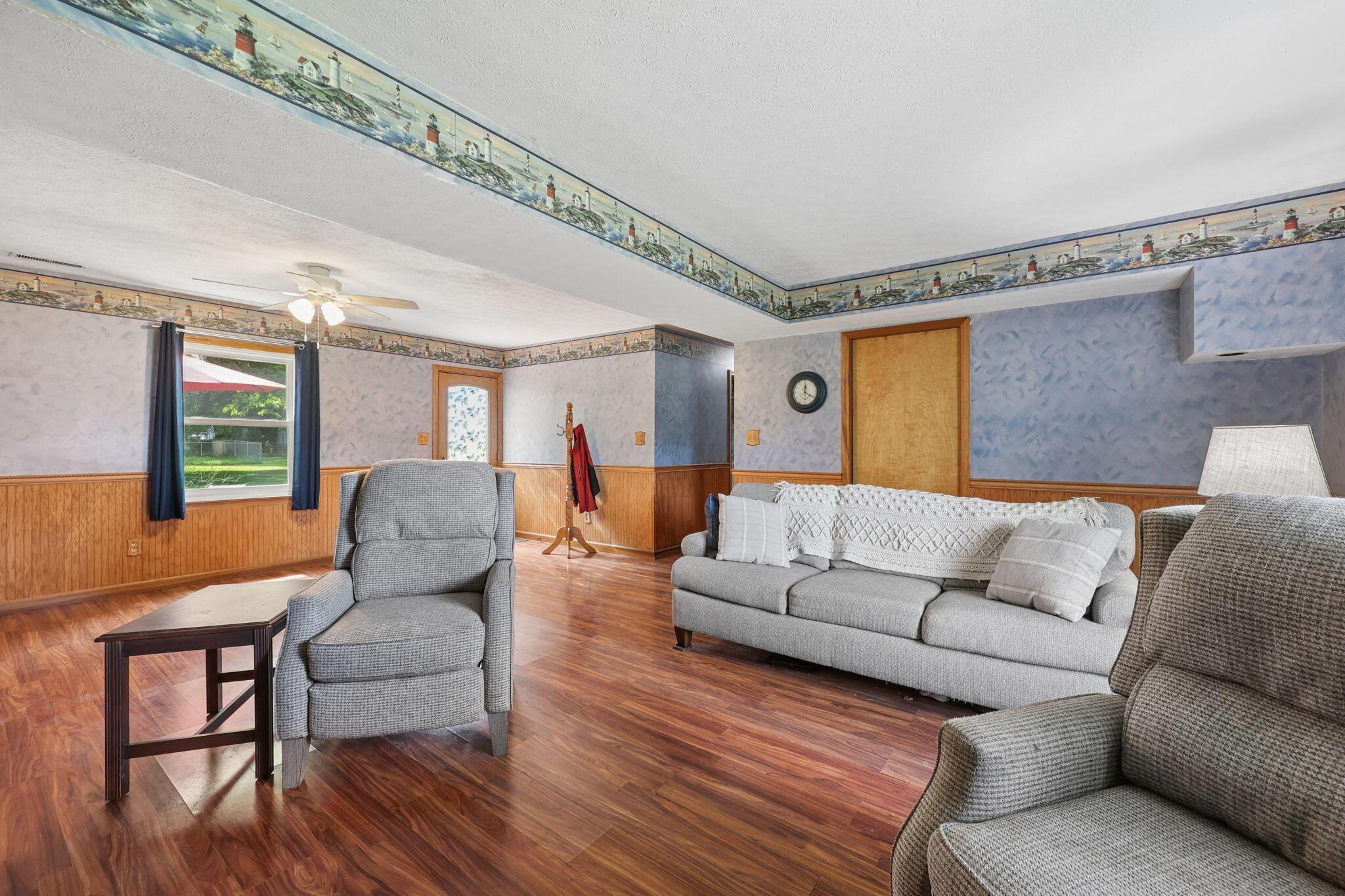 7675 Lake Drive Road Property Photo 14