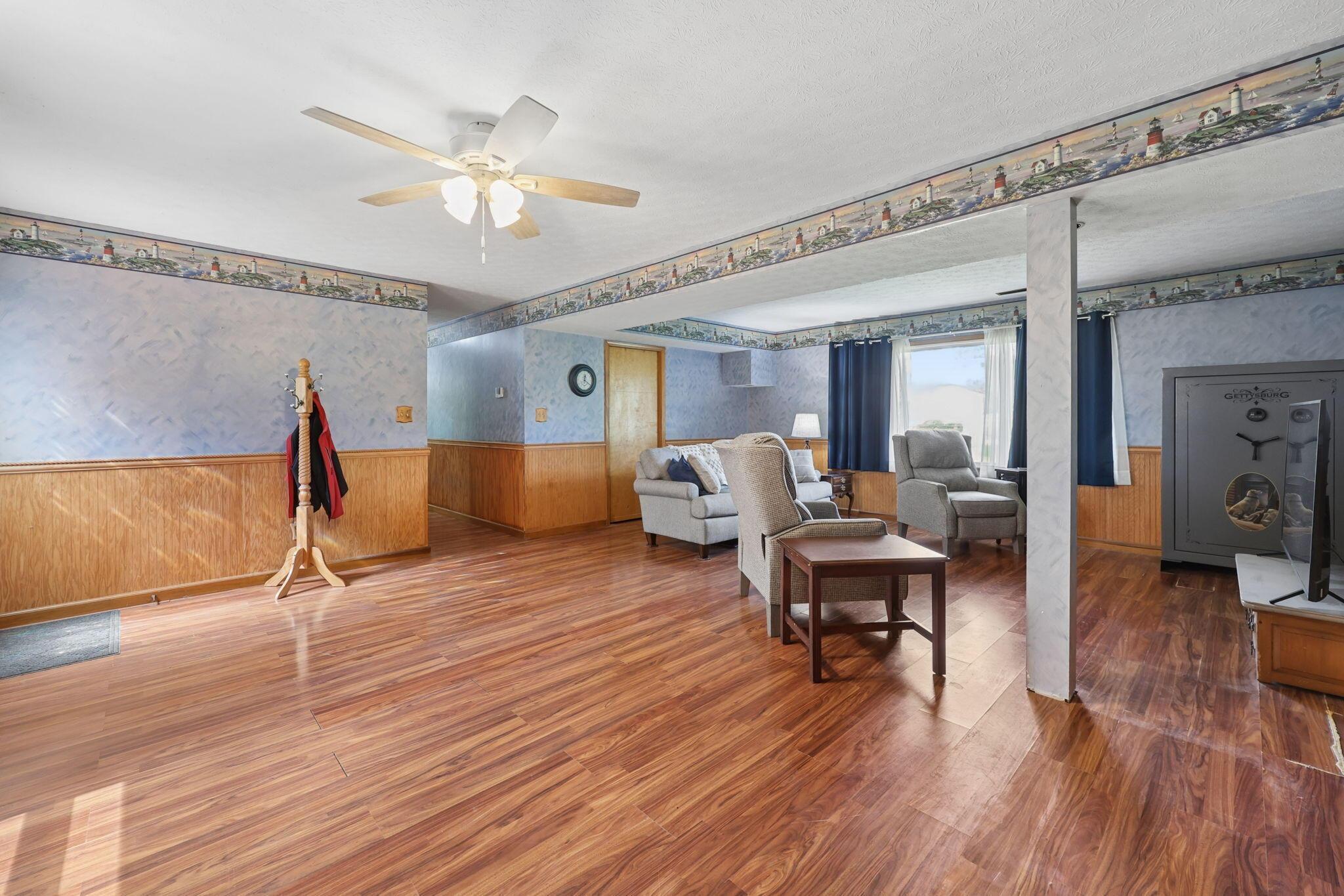 7675 Lake Drive Road Property Photo 15