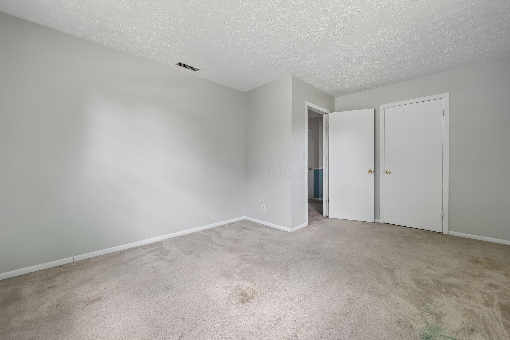 7675 Lake Drive Road Property Photo 26