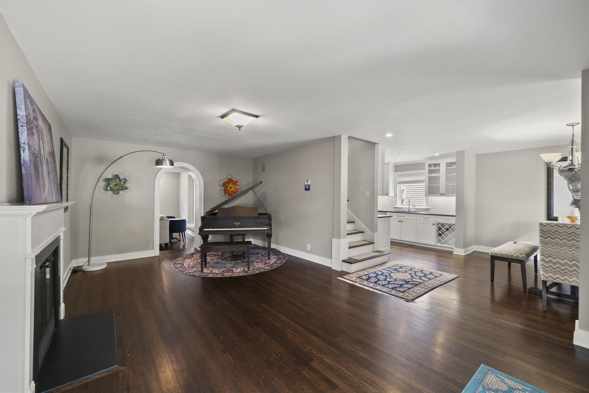 1851 Berkshire Road Property Photo 6