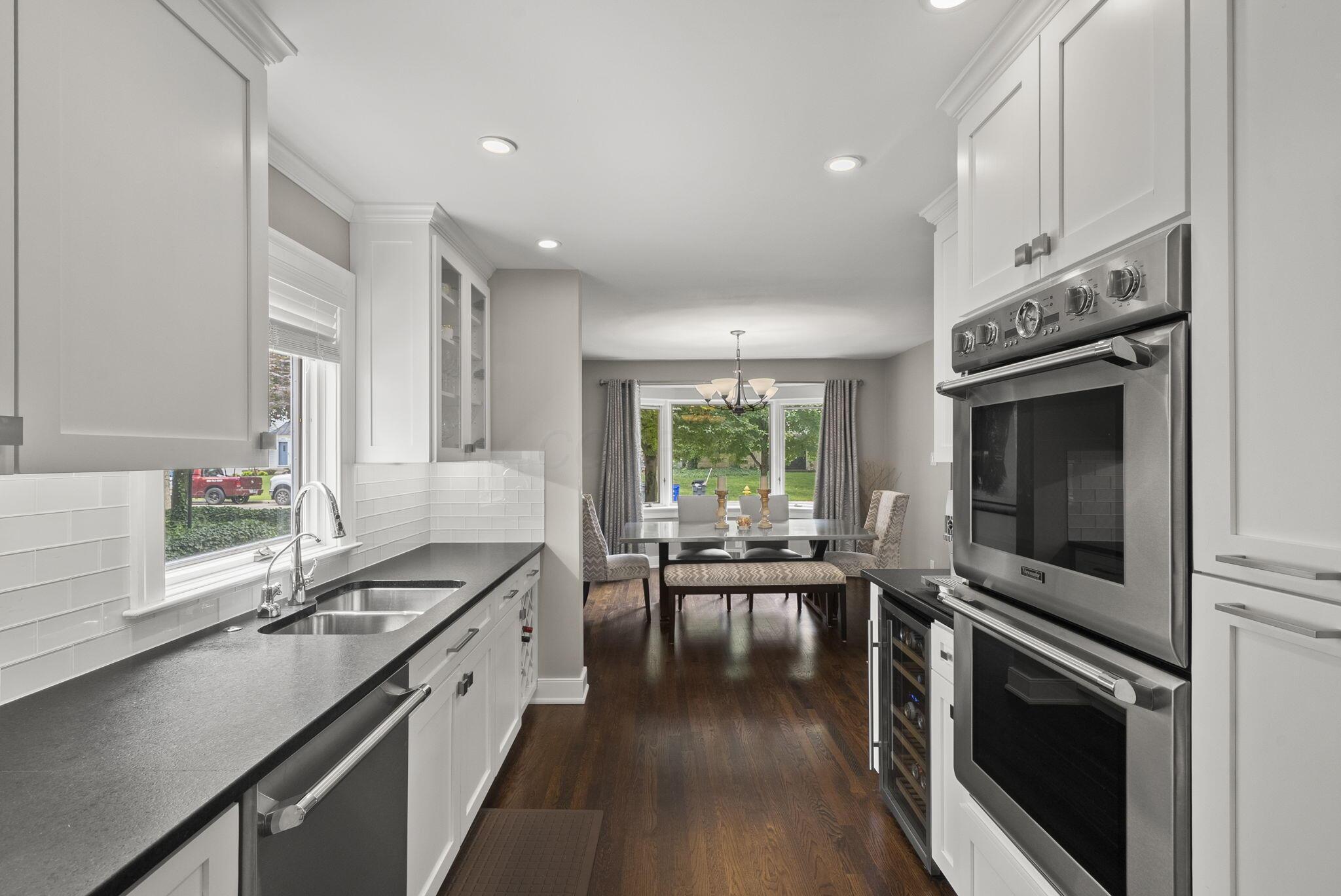 1851 Berkshire Road Property Photo 10