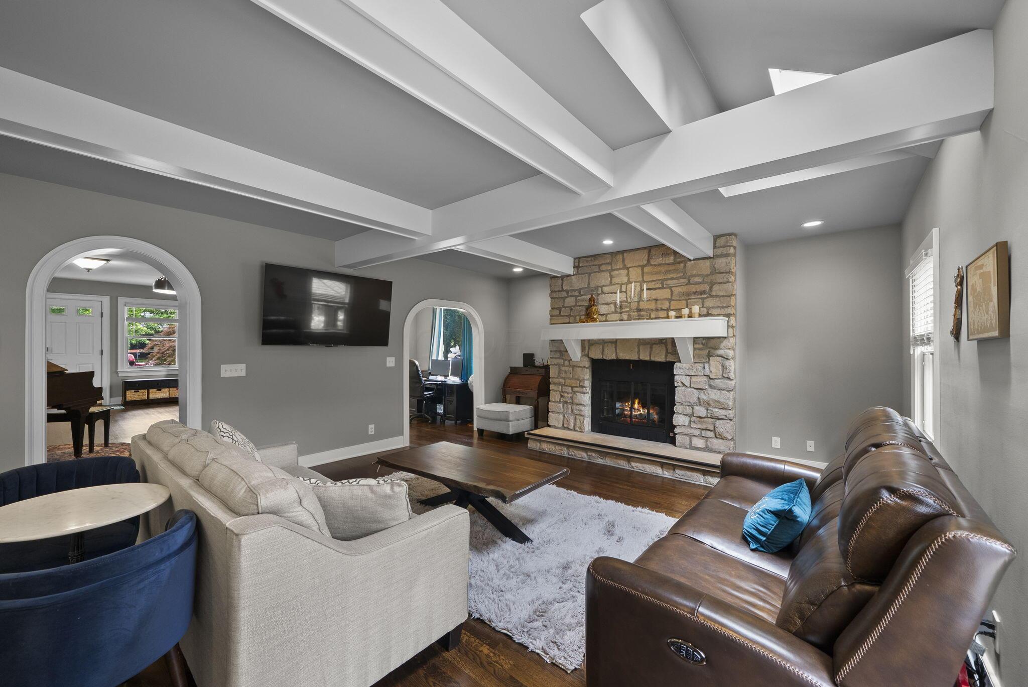 1851 Berkshire Road Property Photo 20