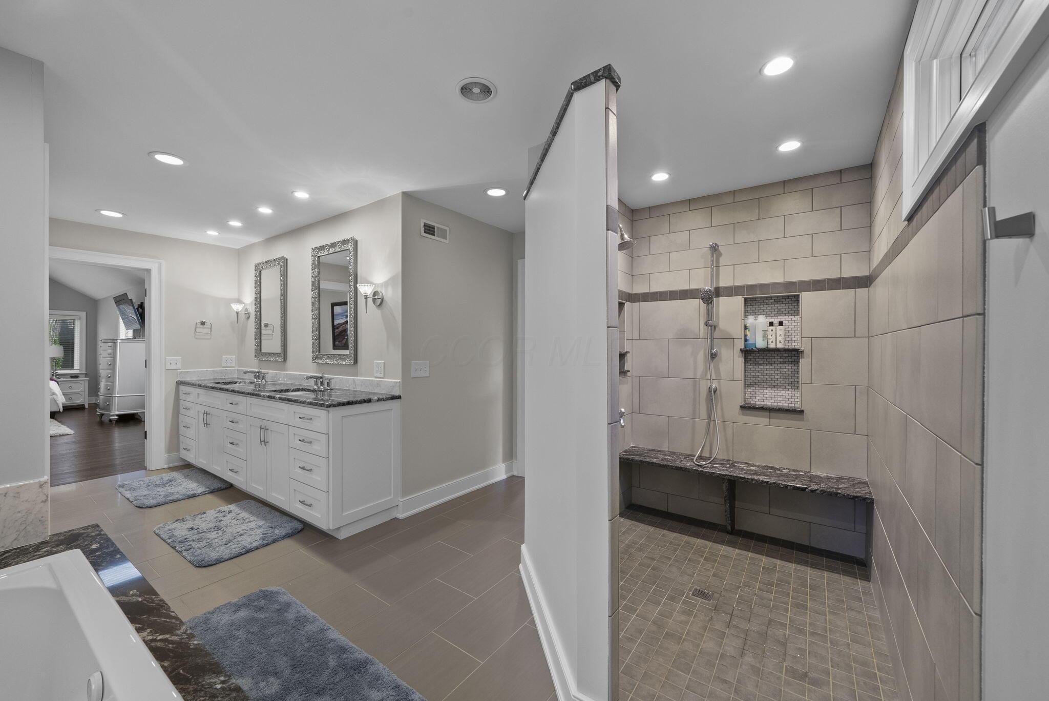 1851 Berkshire Road Property Photo 38