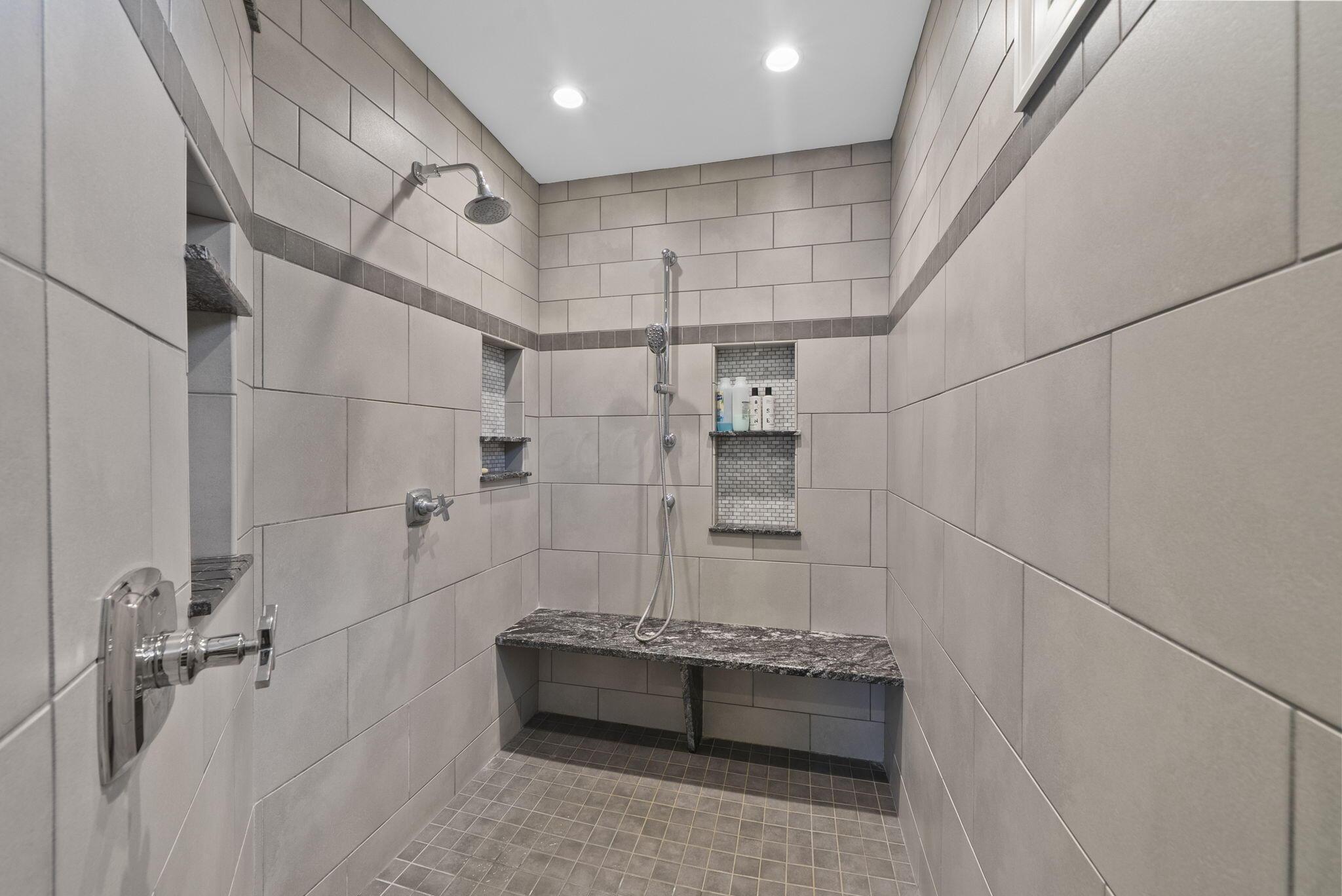 1851 Berkshire Road Property Photo 40