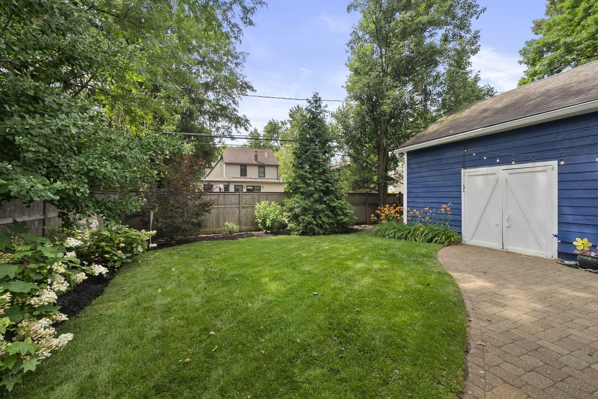 1851 Berkshire Road Property Photo 93